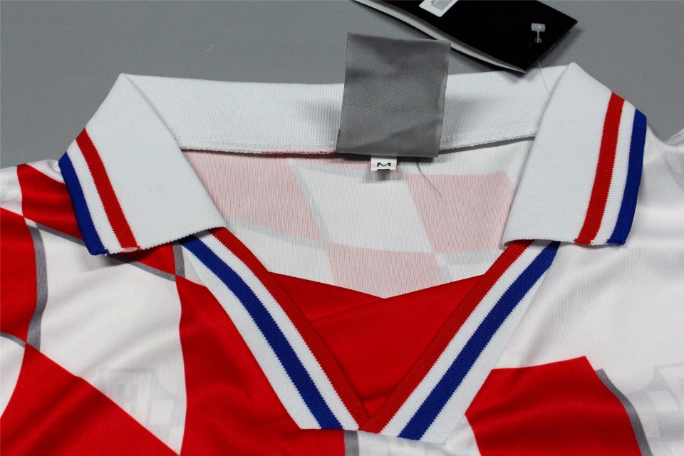 1998 World Cup Croatia Home Retro Jersey/1998克罗地亚主场