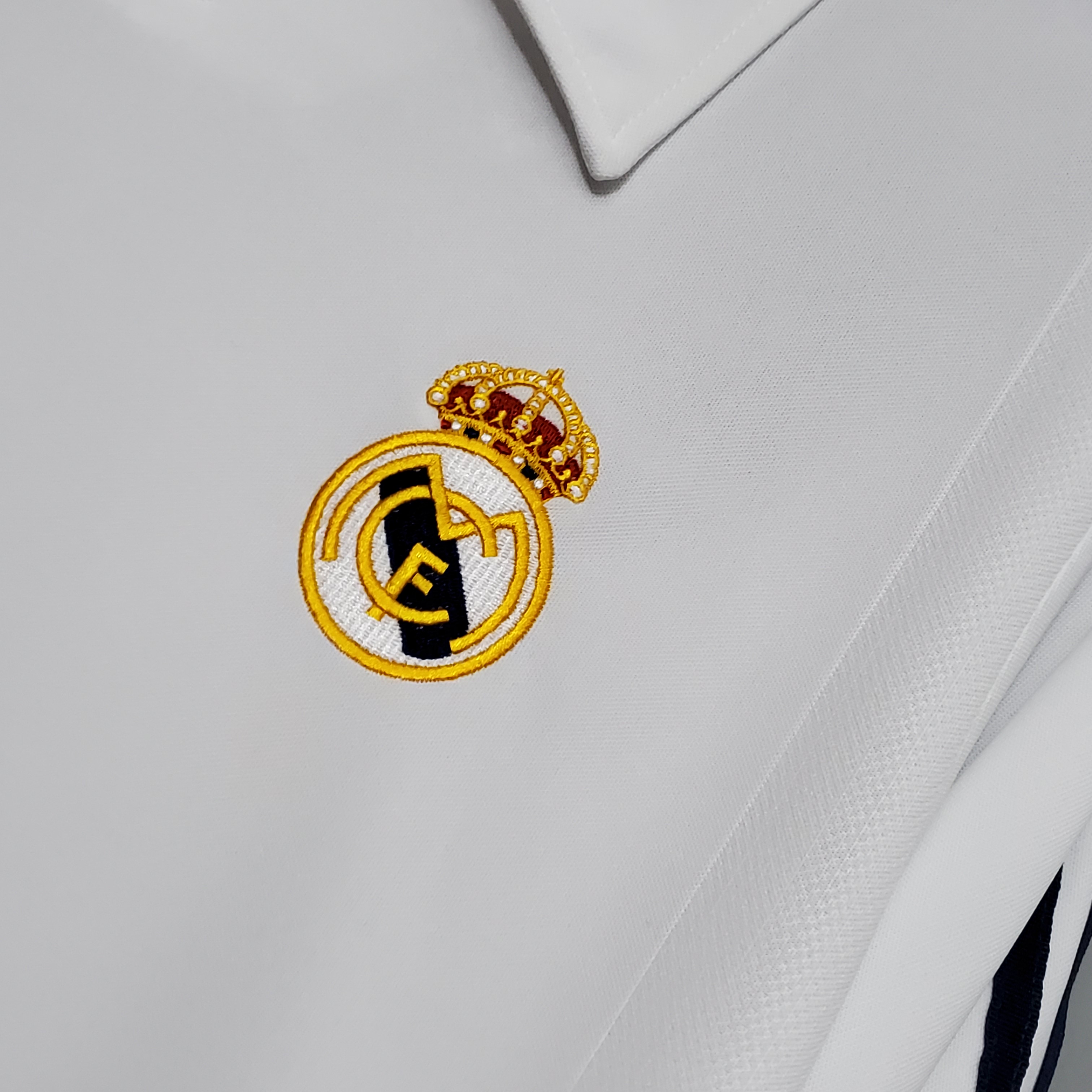 2002 Real Madrid Home Long Sleeve Retro Jersey/2002 皇马主场长袖