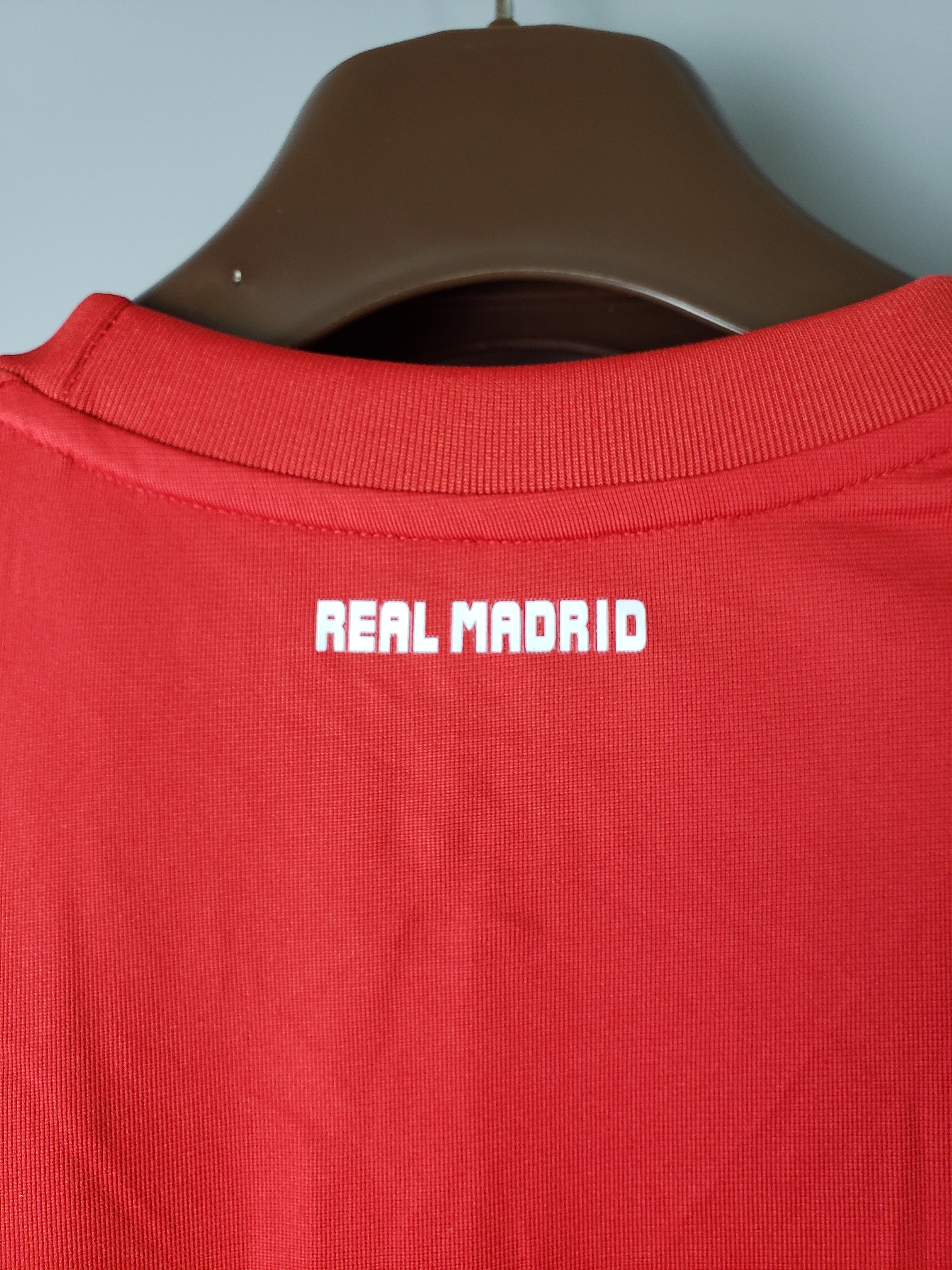 2012 Real Madrid Red Long Sleeve Retro Jersey/2012皇马红色长袖