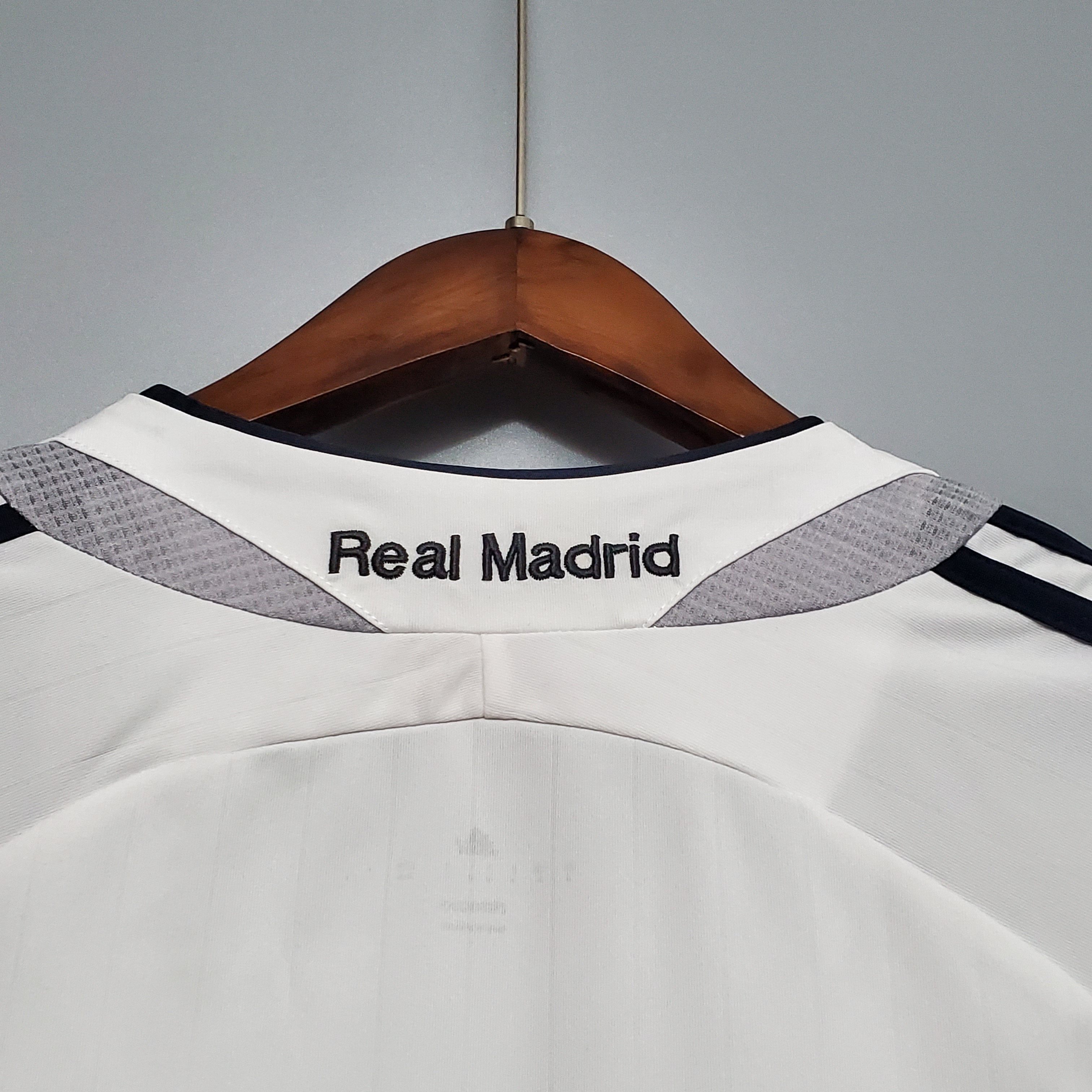 06-07 Real Madrid Home Retro Jersey/06-07皇马主场