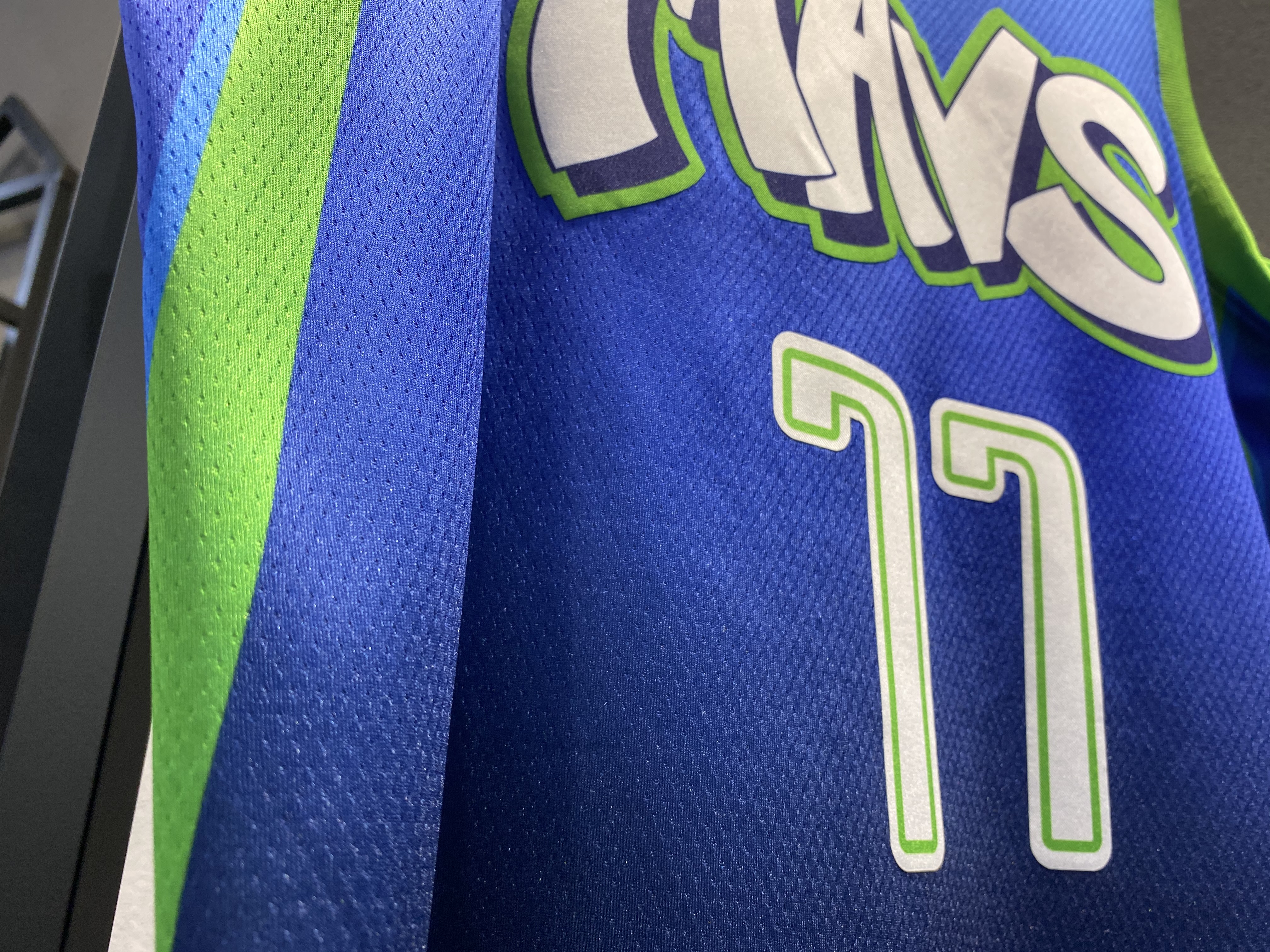 Dallas Mavericks Gradient Blue  Jersey