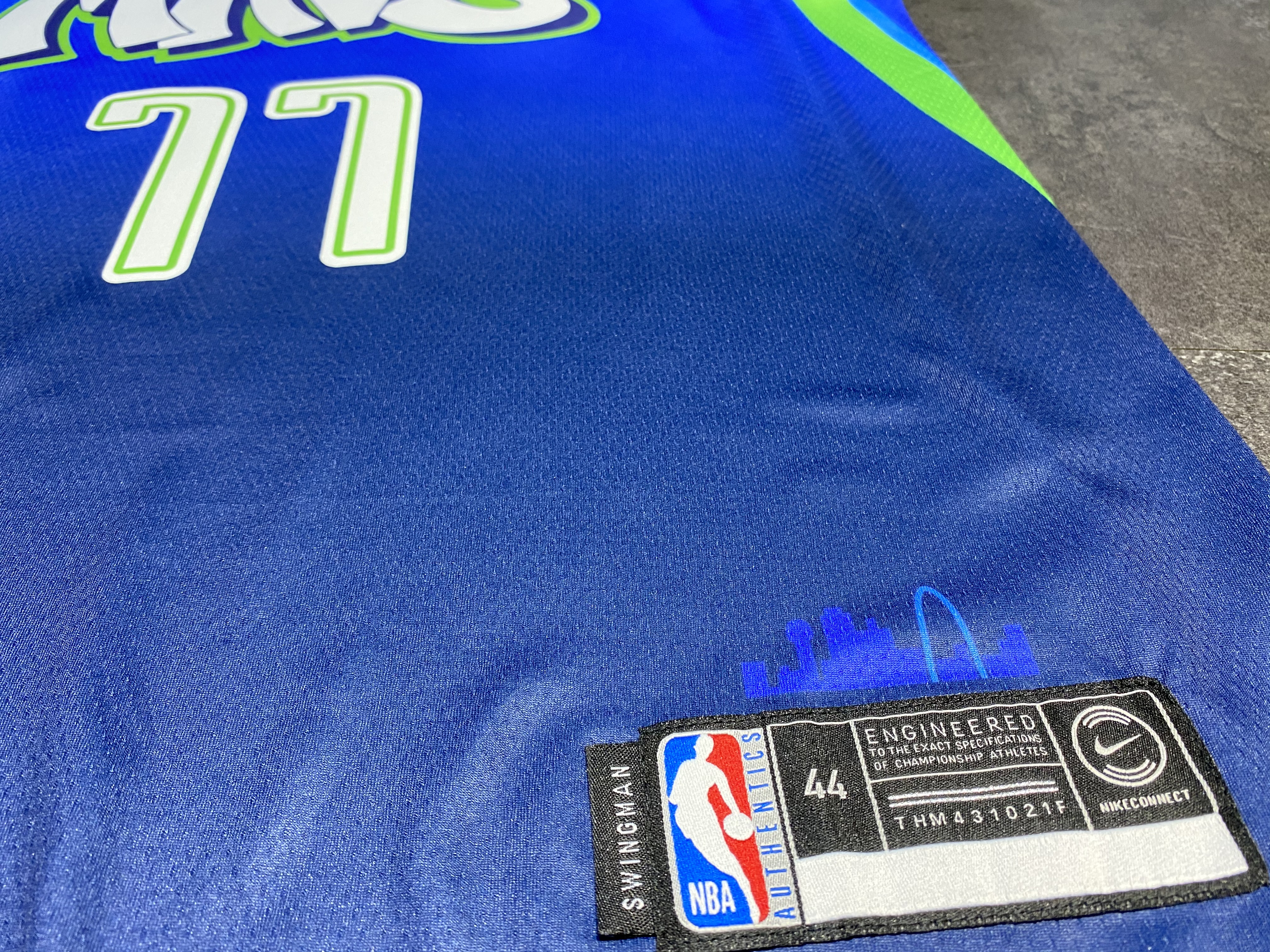 Dallas Mavericks Gradient Blue  Jersey