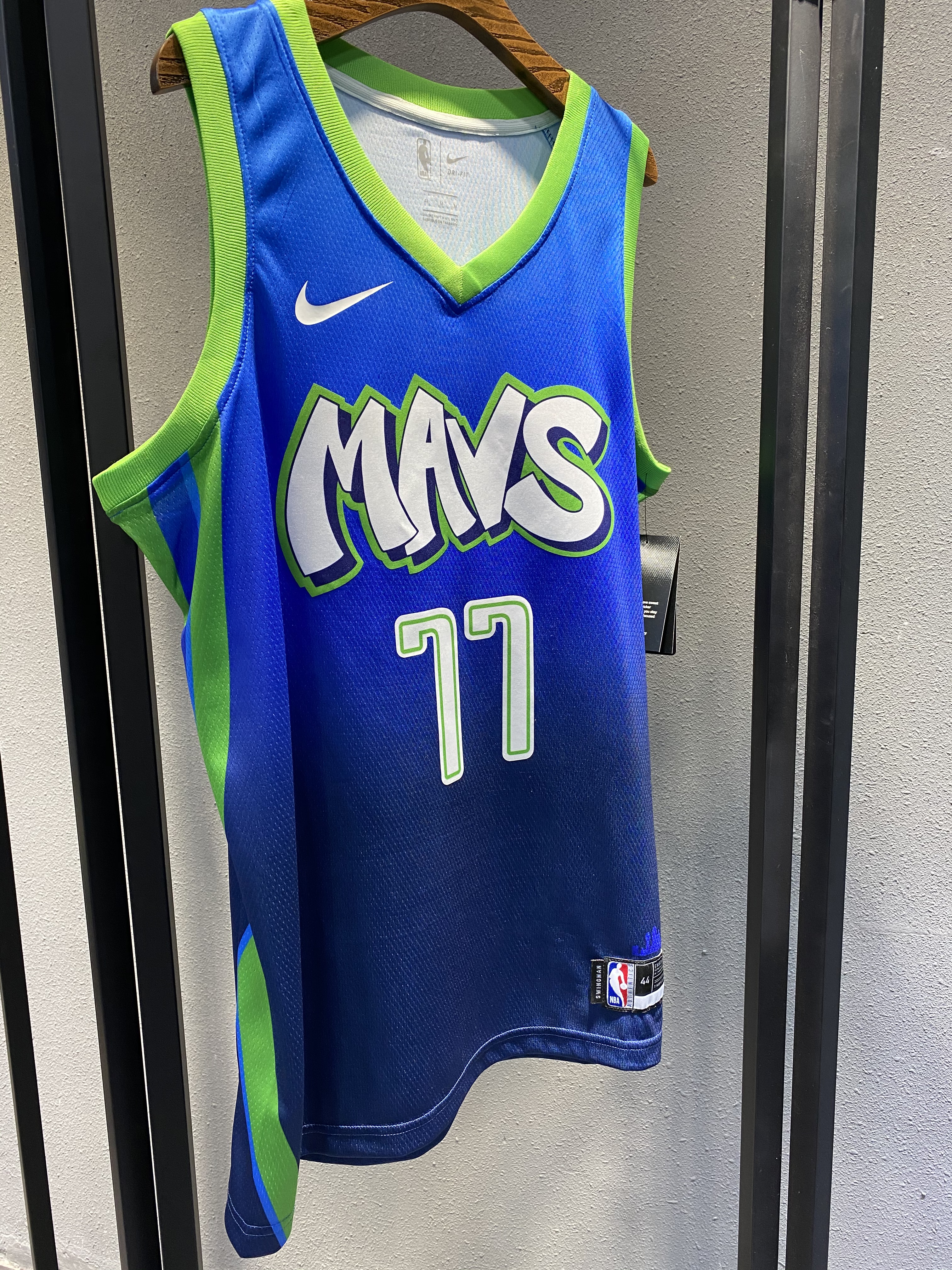 Dallas Mavericks Gradient Blue  Jersey