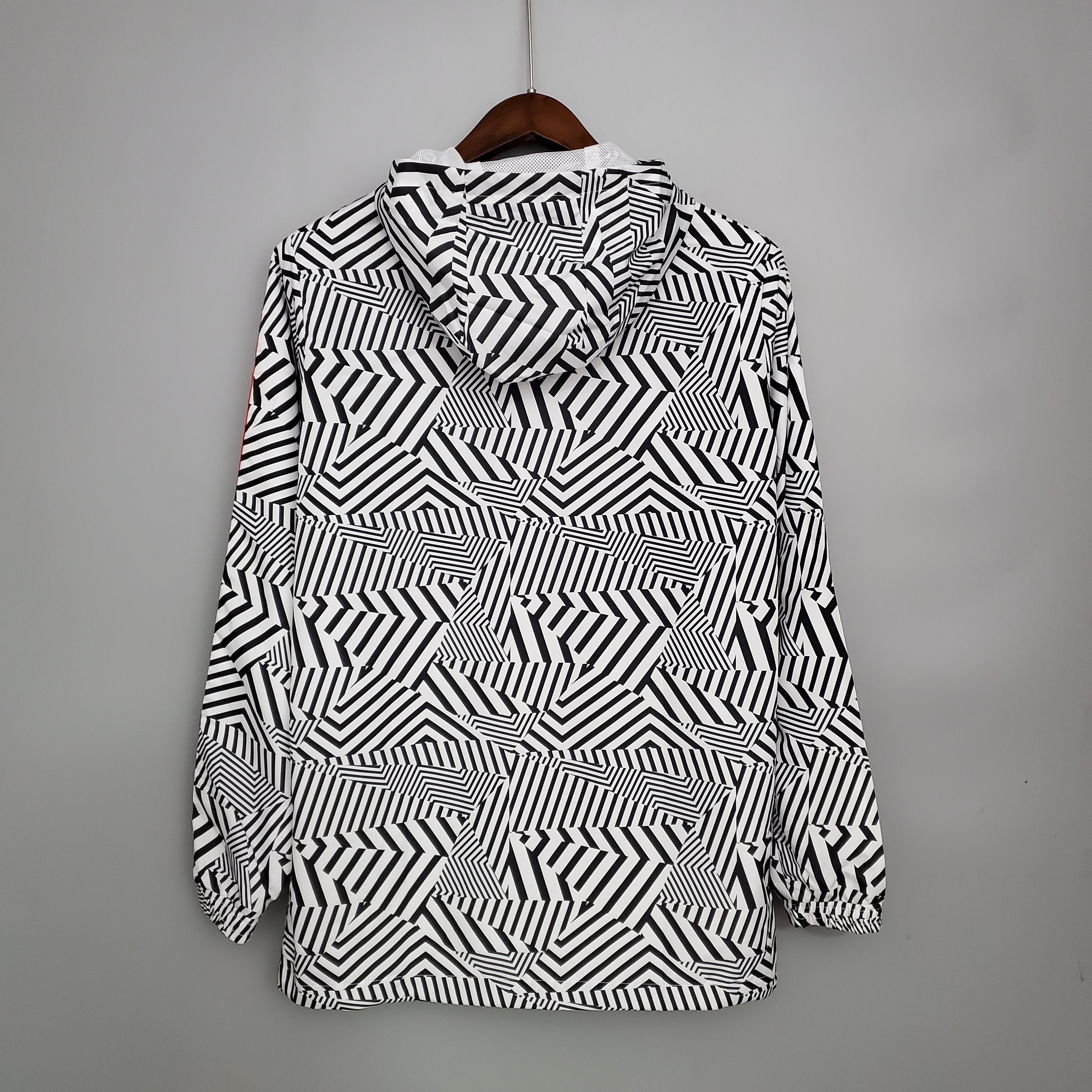 2122 Windbreaker Manchester United  Black and White Stripes S-XXL