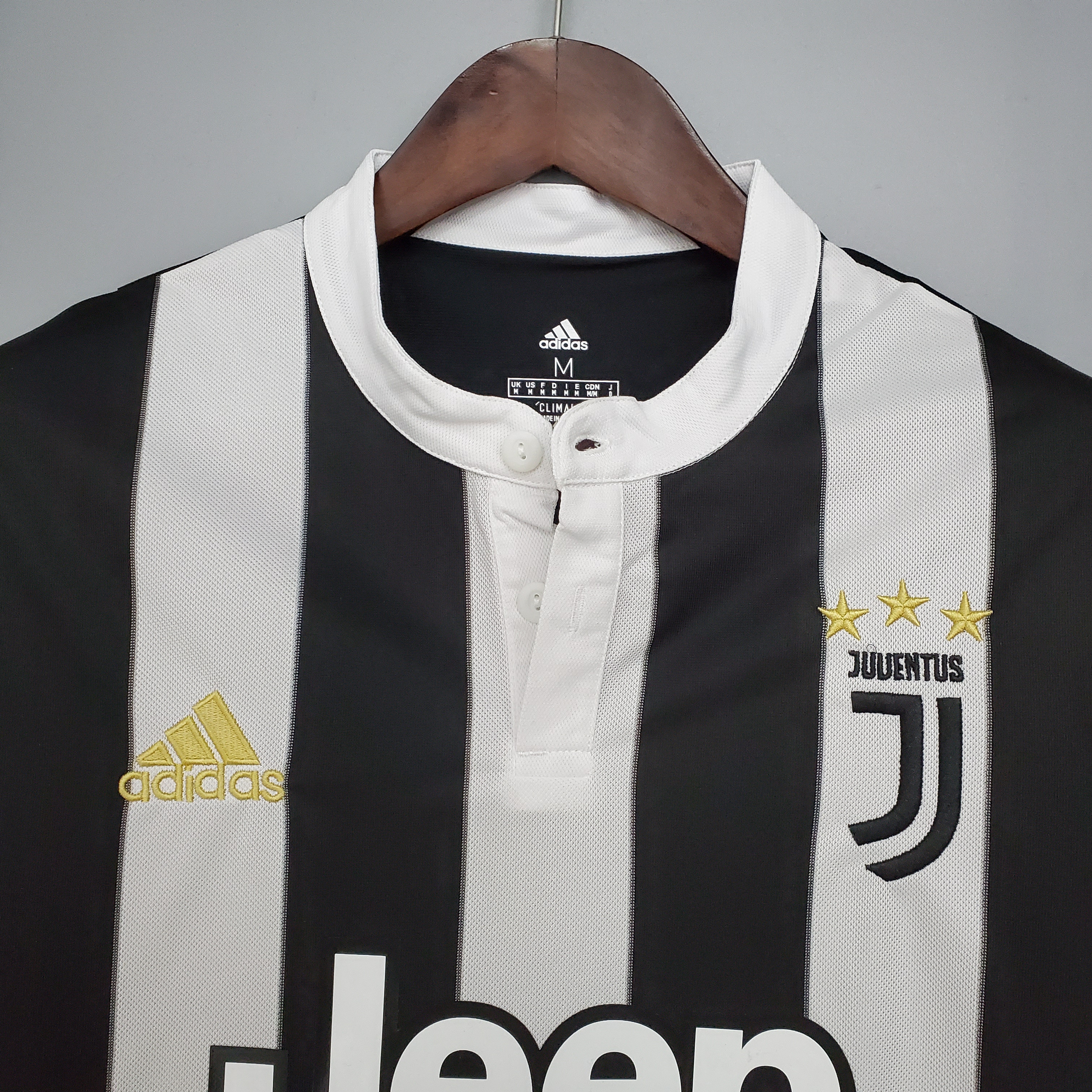 17-18 Juventus Home Retro Jersey/17-18 尤文主场