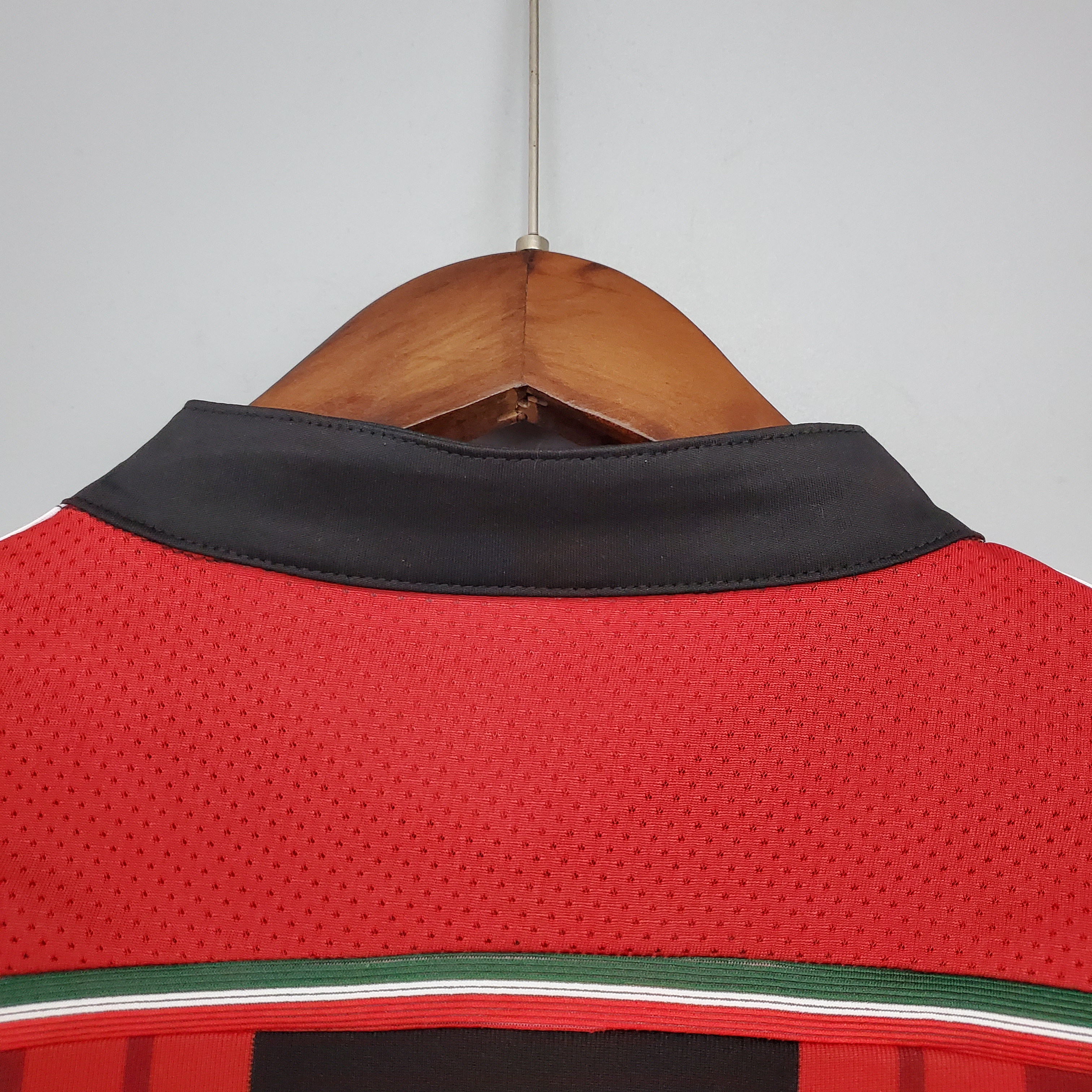 14-15 AC Milan Home Retro Jersey/14-15 AC米兰主场