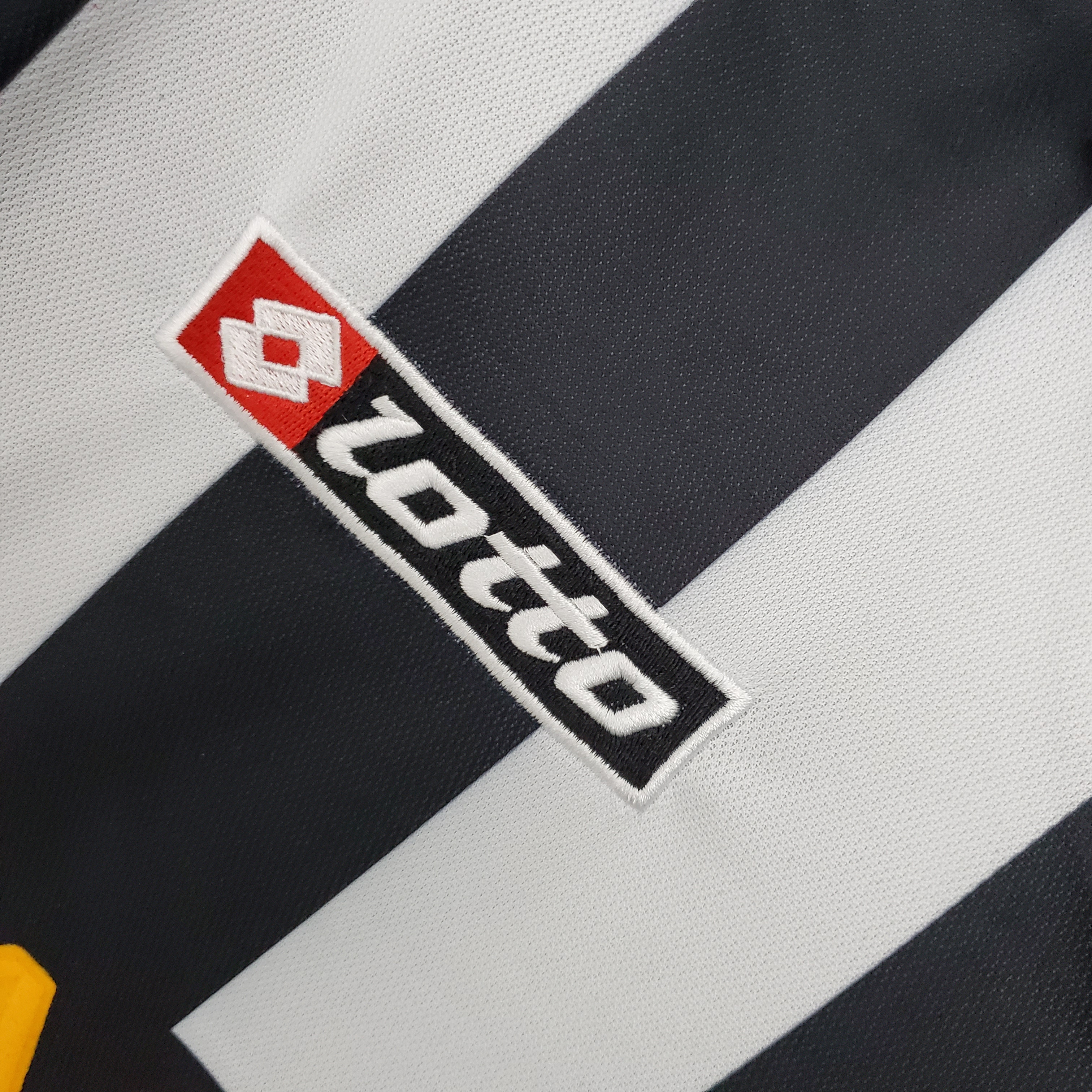 01-02 Juventus Home Retro Jersey/01-02 尤文主场