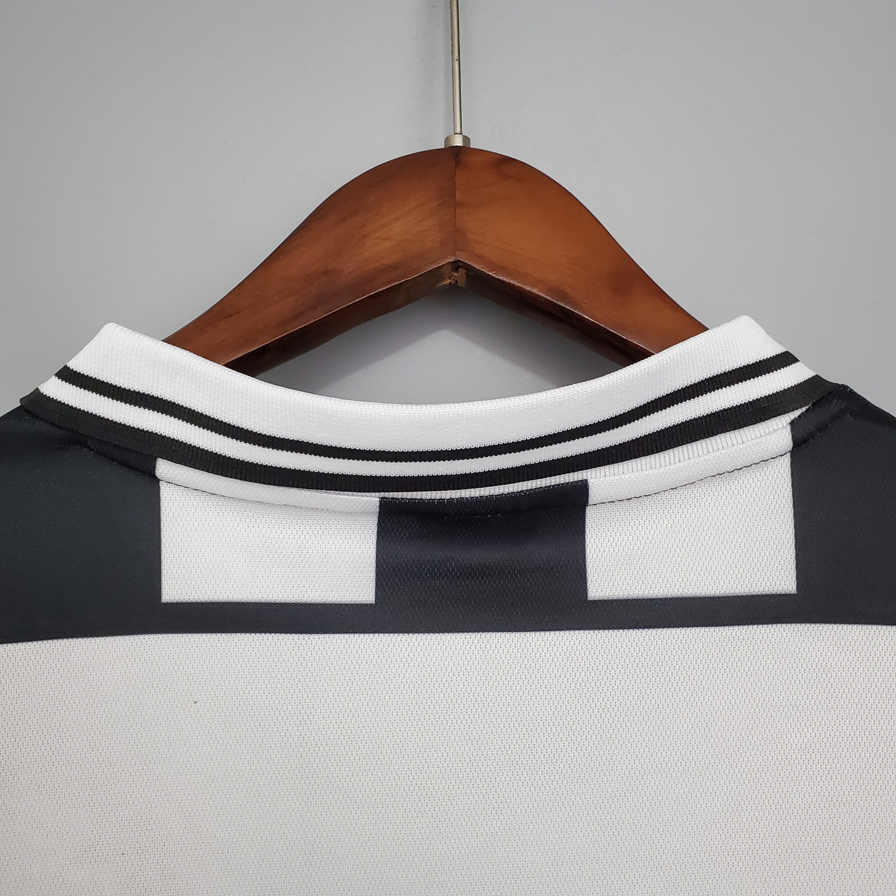 01-02 Juventus Home Retro Jersey/01-02 尤文主场