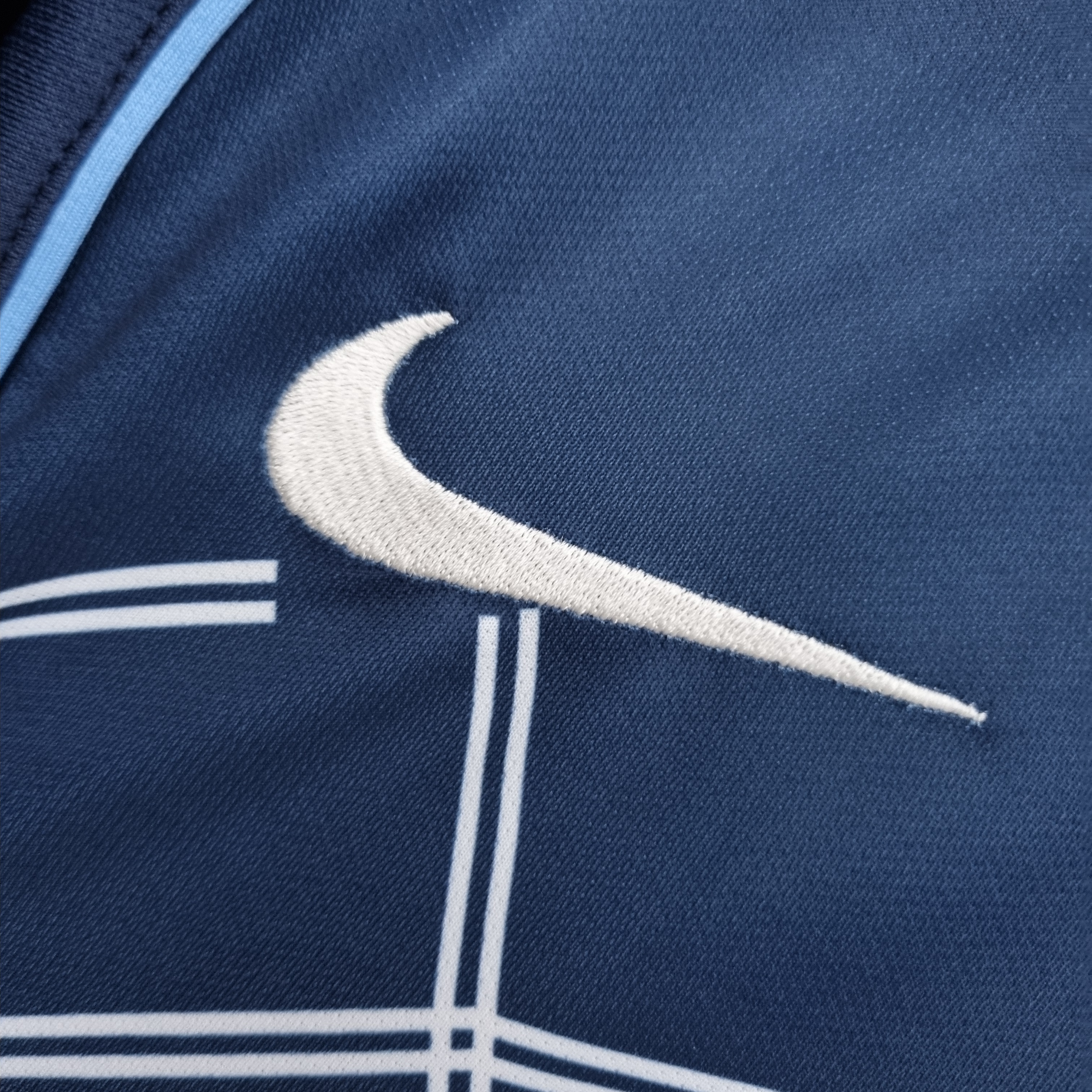 04-05 Atletico Madrid Away Retro Jersey/04-05 马竞客场
