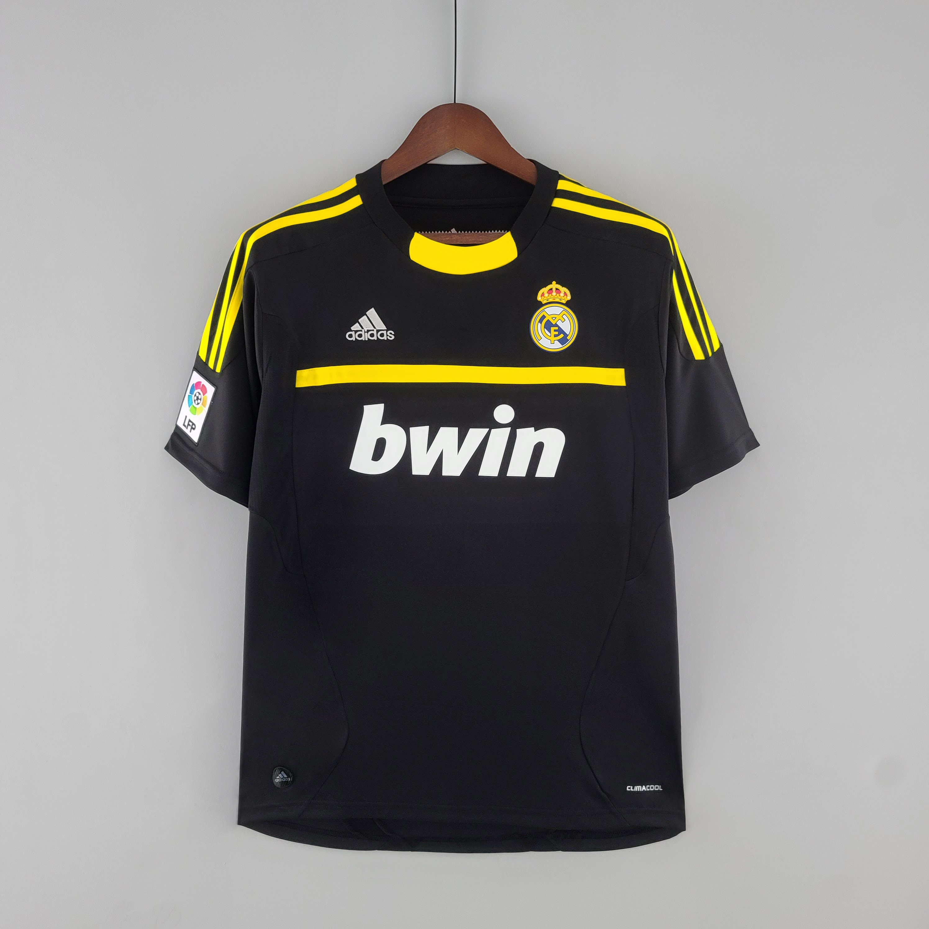 11-12 Real Madrid Black Goal Keeper Retro Jersey/11-12 皇马守门员黑色