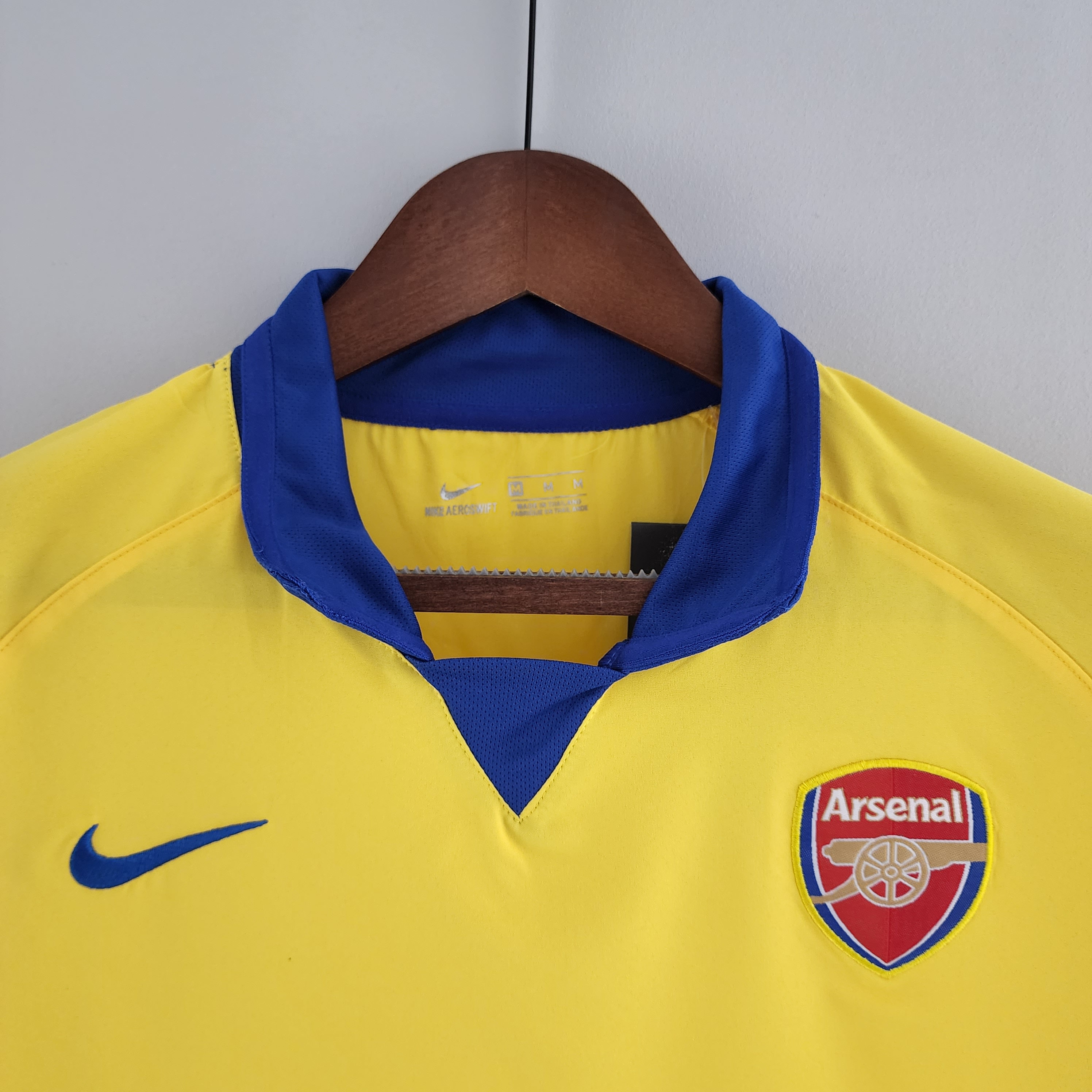 03-05 Arsenal Away Retro Jersey/03-05 阿森纳客场