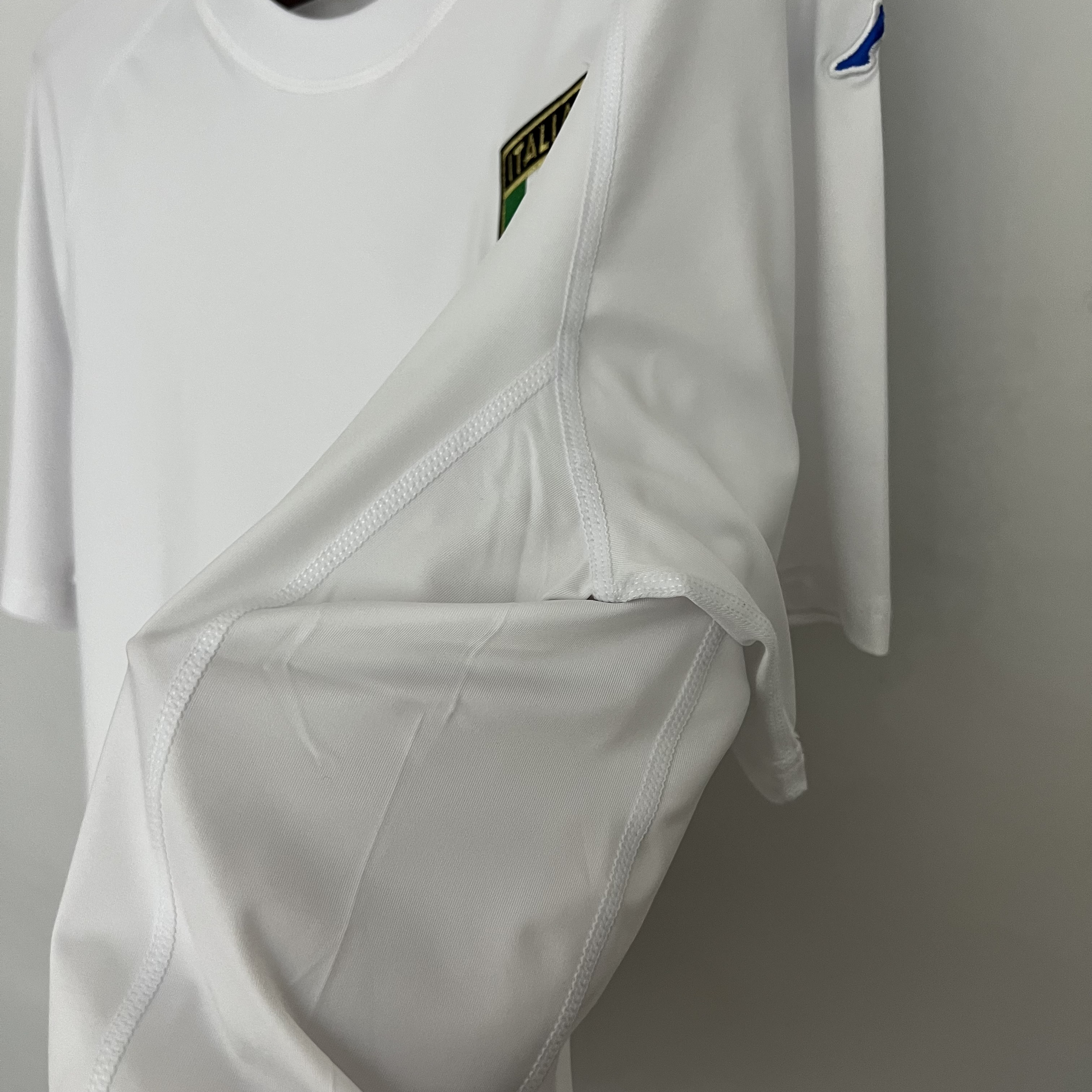 2000 Italy Away Retro Jersey/2000 意大利客场