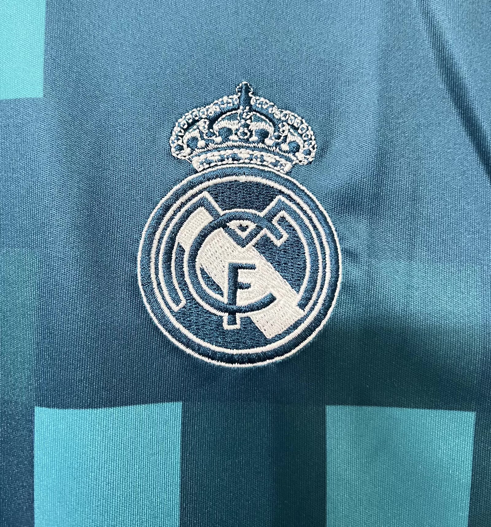17-18 Real Madrid Third Retro Jersey/17-18 皇马第二客场