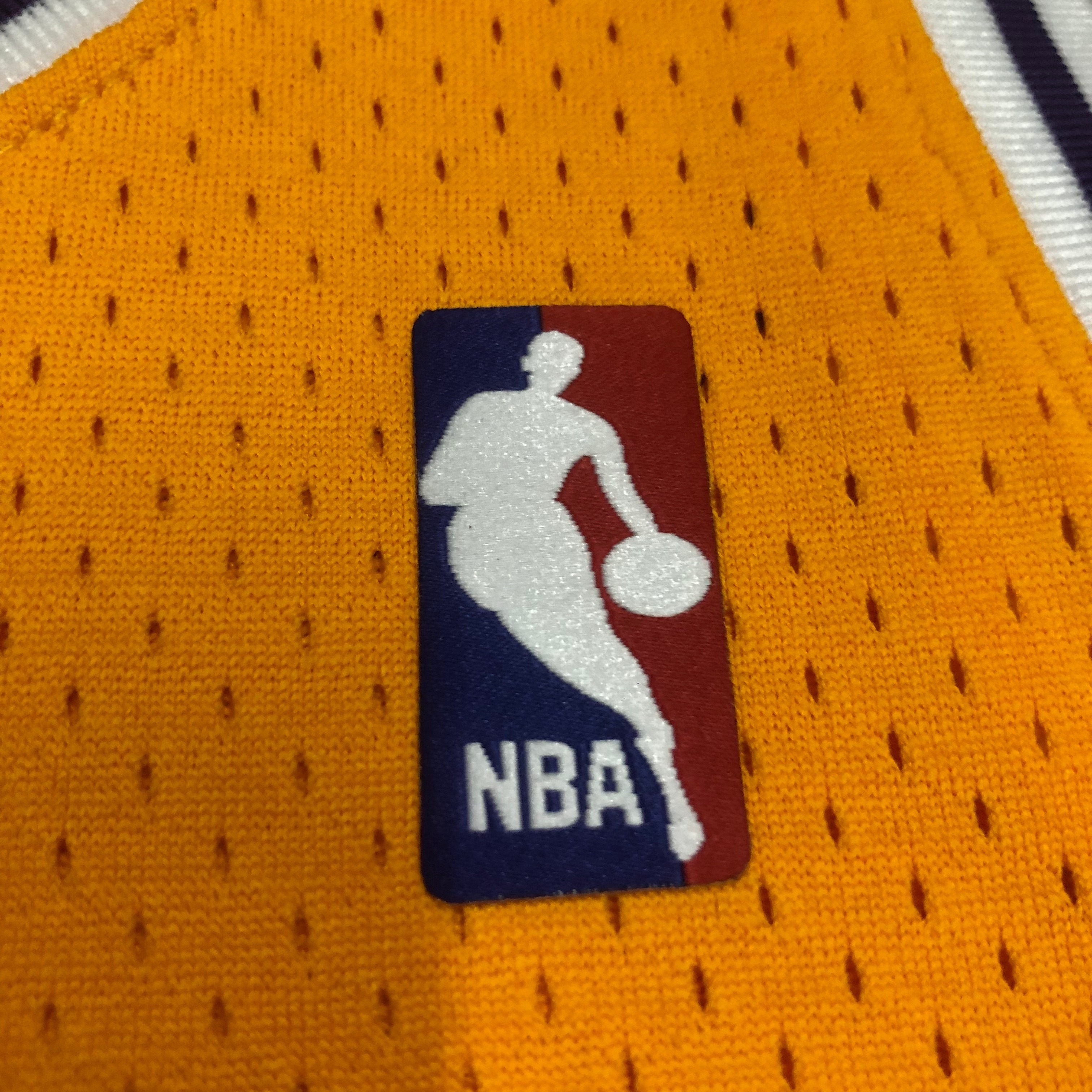 M&N 07-08 Lakers  SW Yellow 24# Bryant