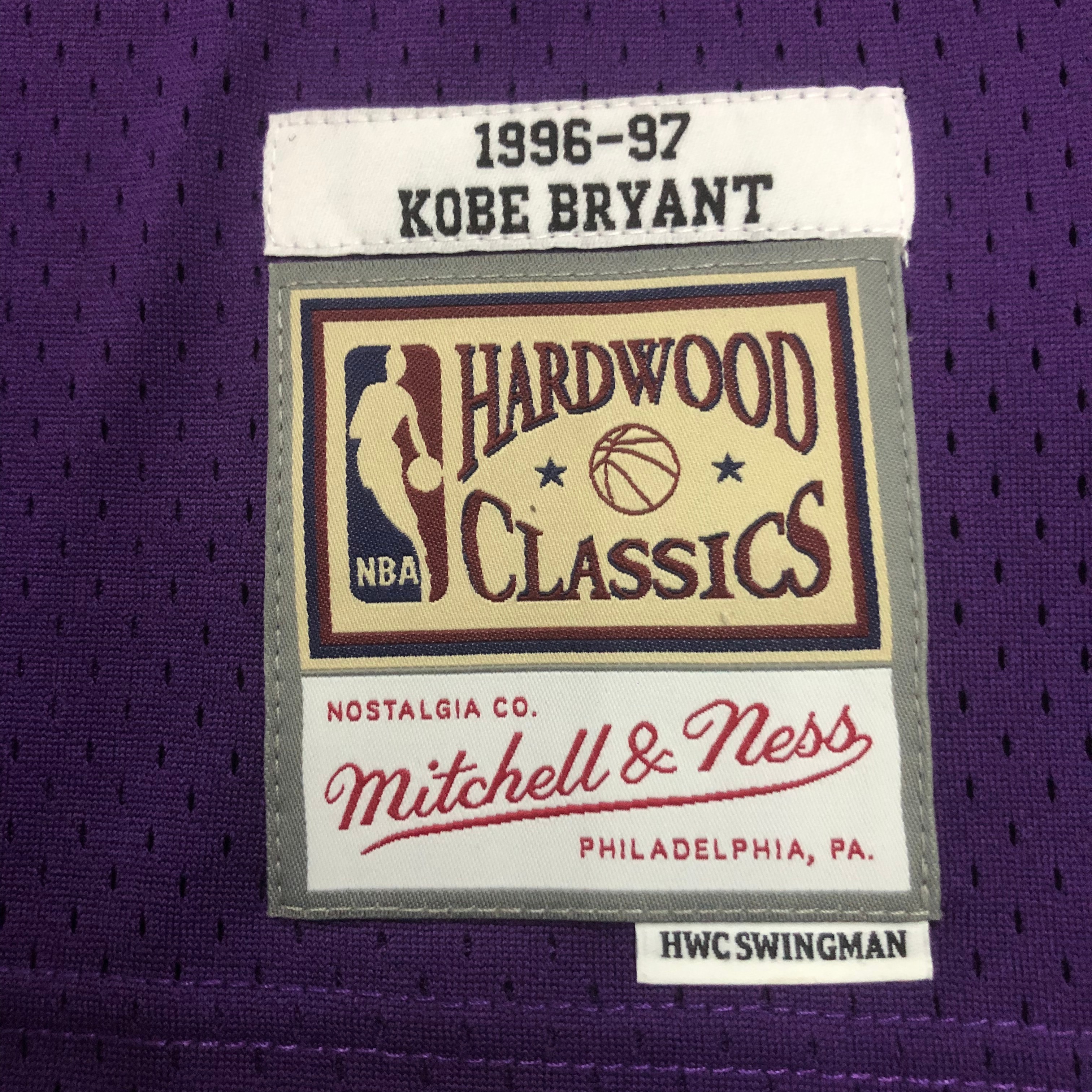 M&N 96-97 Lakers  SW Purple  8# Bryant
