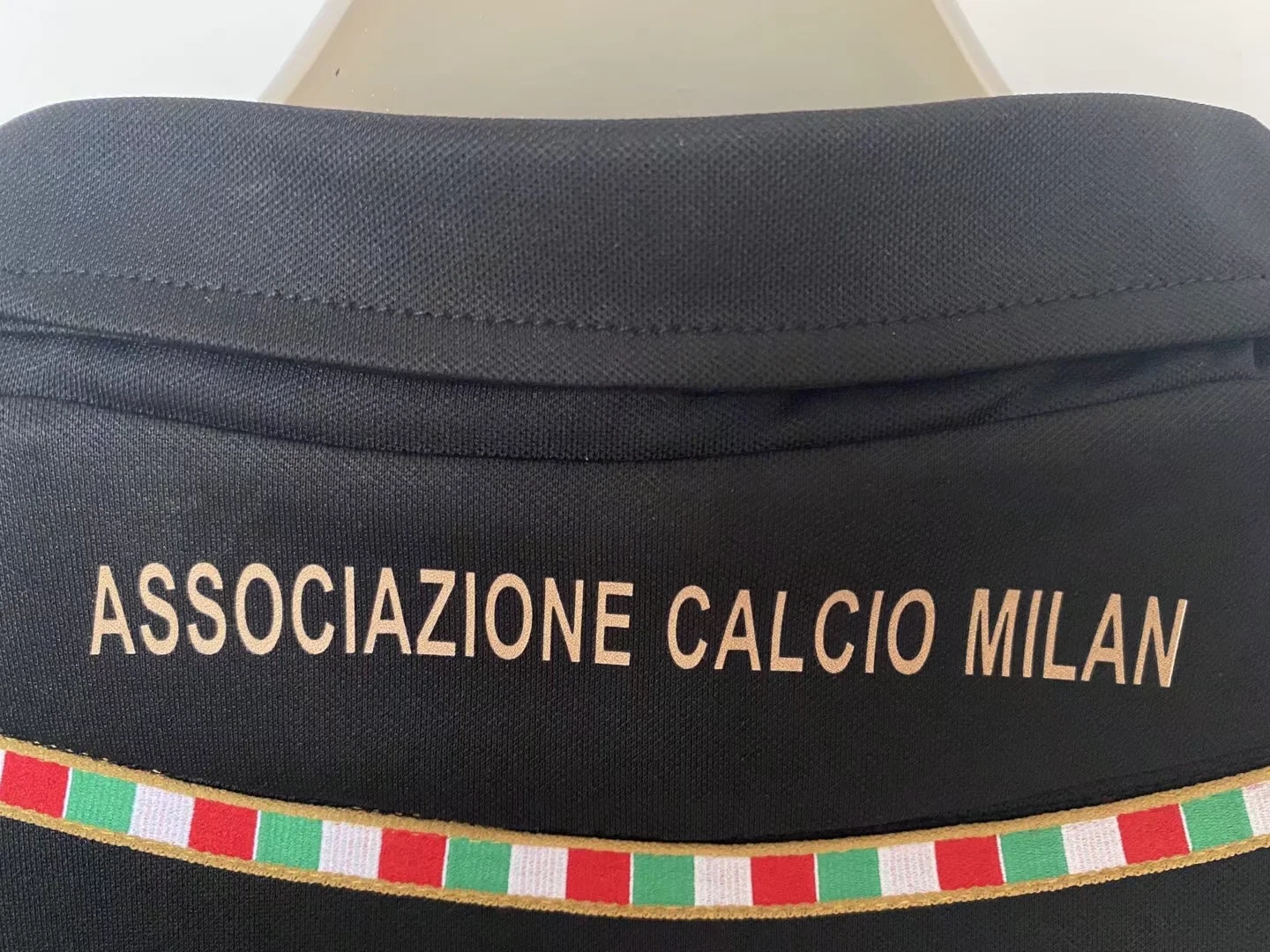 11-12 AC Milan Third Black Retro Fans Jersey/11-12 AC米兰第二客场