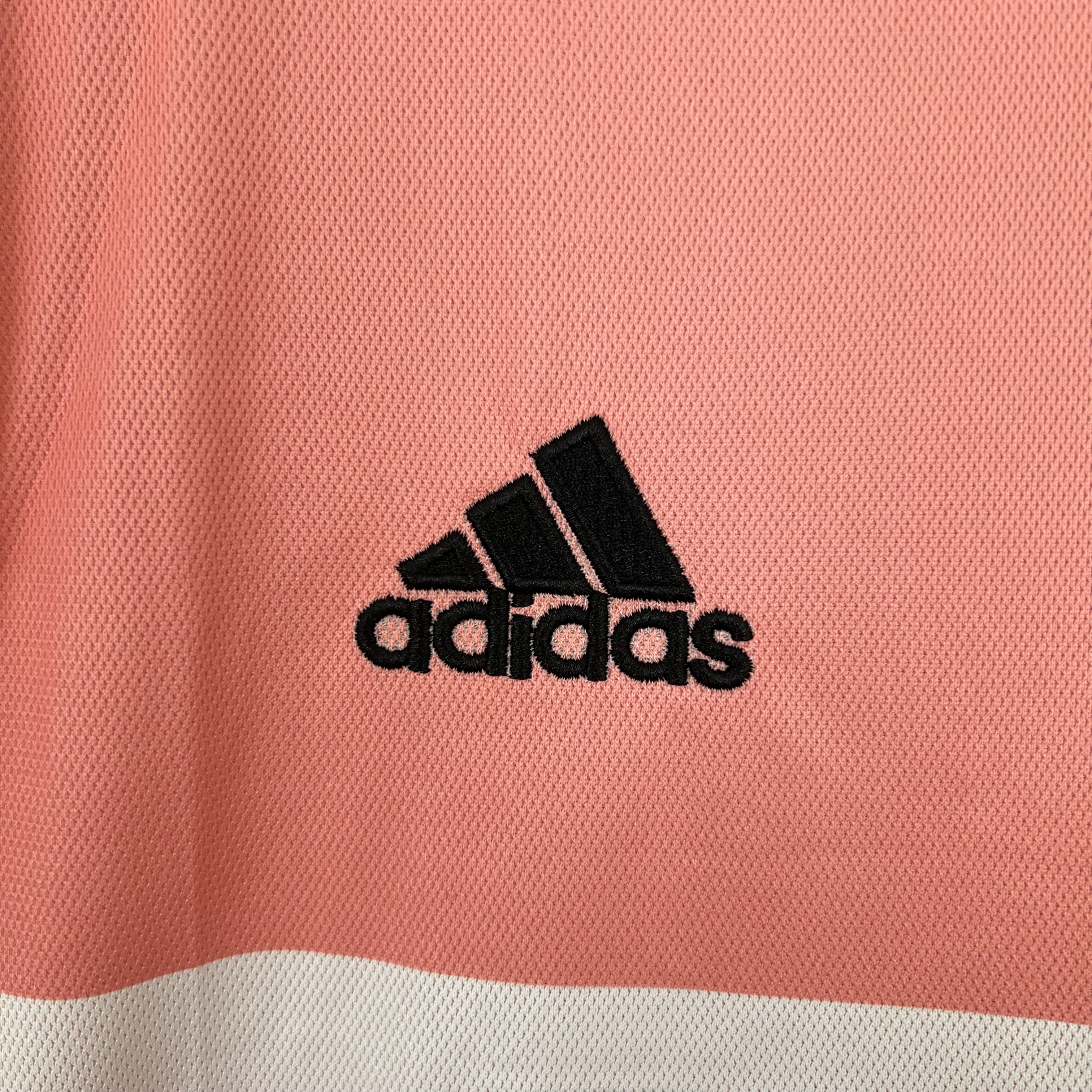 15-16 Juventus Away Retro Jersey/15-16 尤文客场