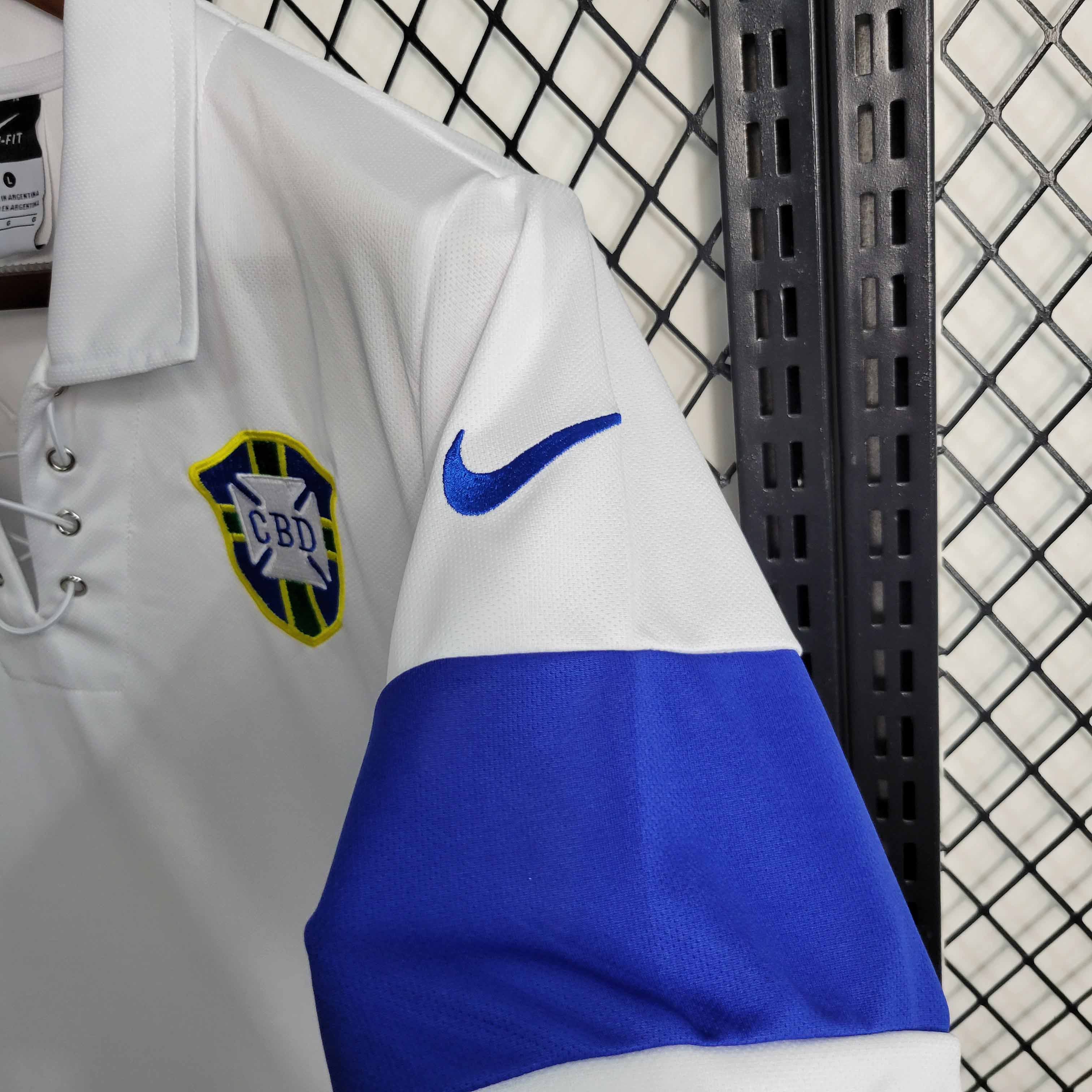 2004 Brazil White Retro Jersey/2004 巴西白色