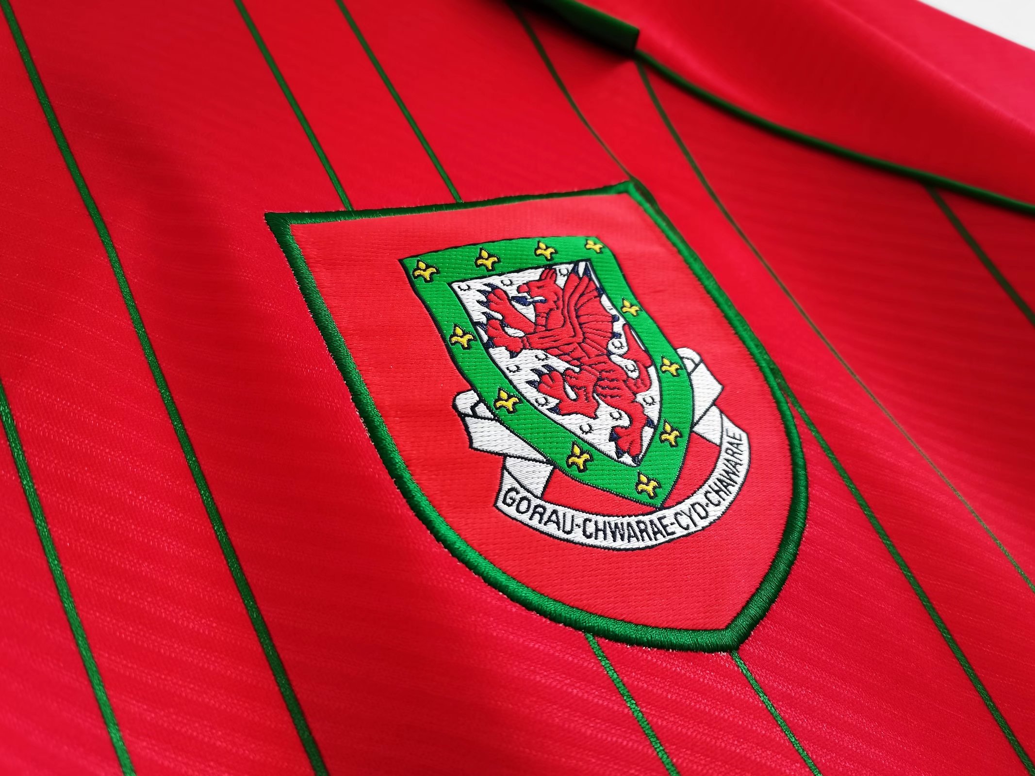 1994-96 Wales Home Retro Jersey/94-96 威尔士主场