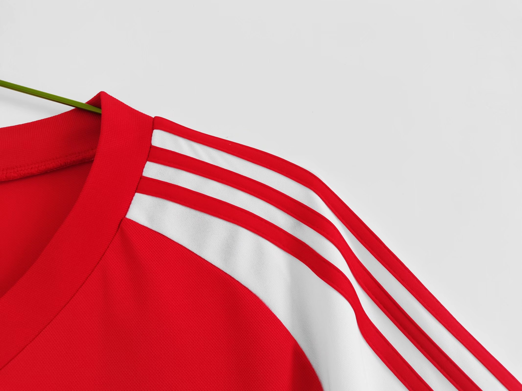 1982 Wales Home Retro Jersey/1982 威尔士主场
