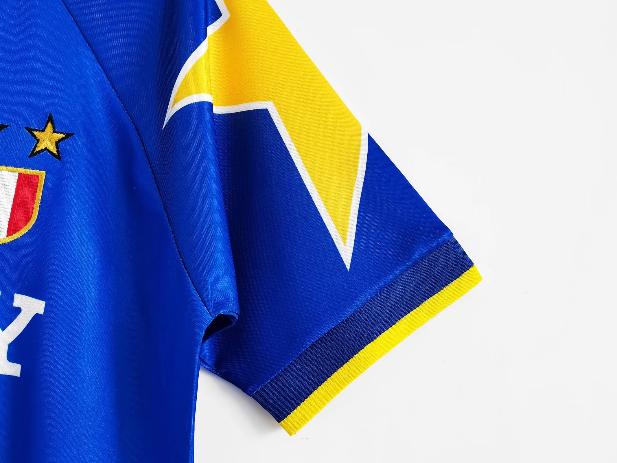 1995-96 Juventus Away Retro Jersey/95-96 尤文客场