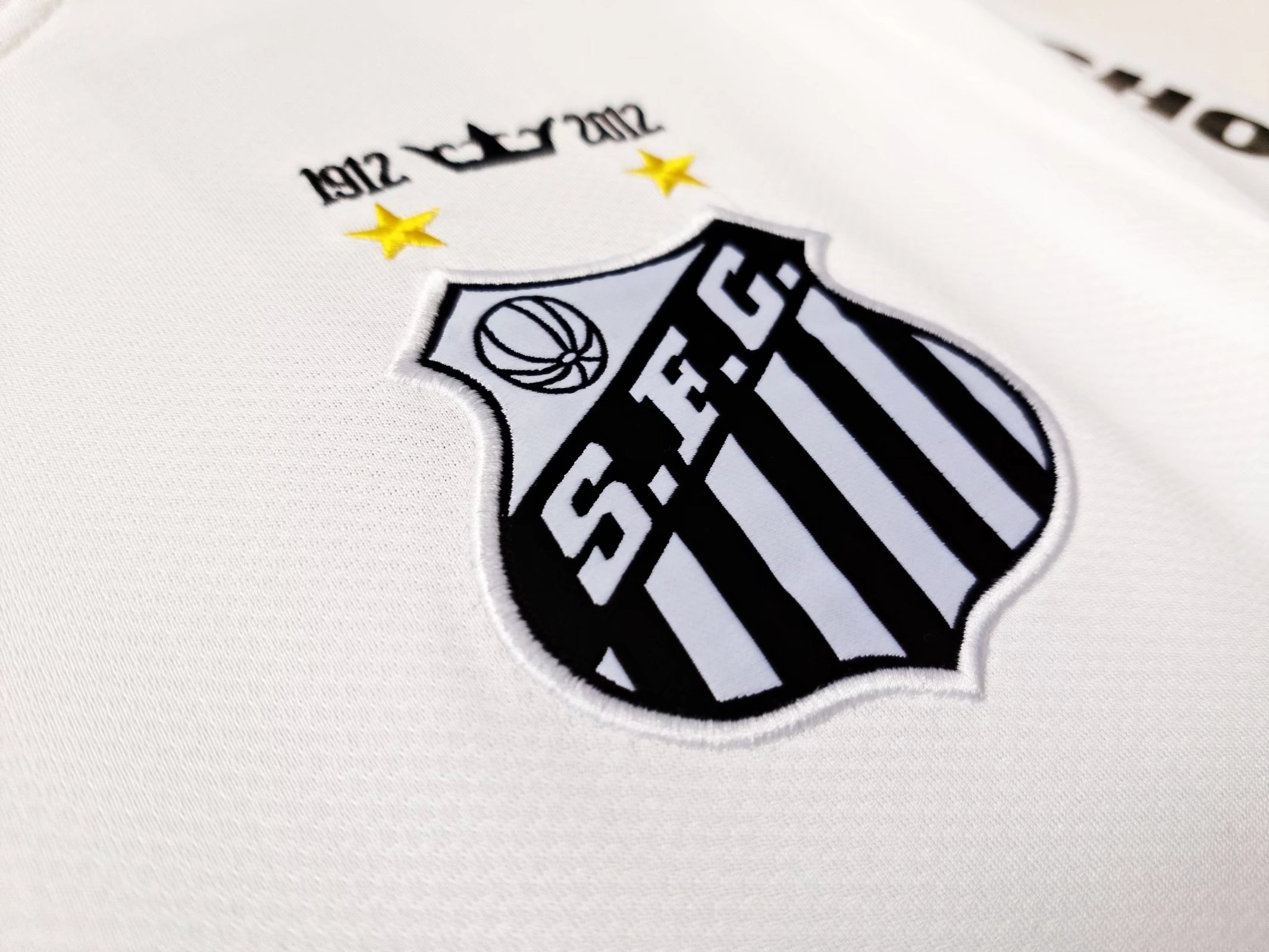 2013 Santos Home Retro Jersey/2013 桑托斯主场（无肩部广告款式）