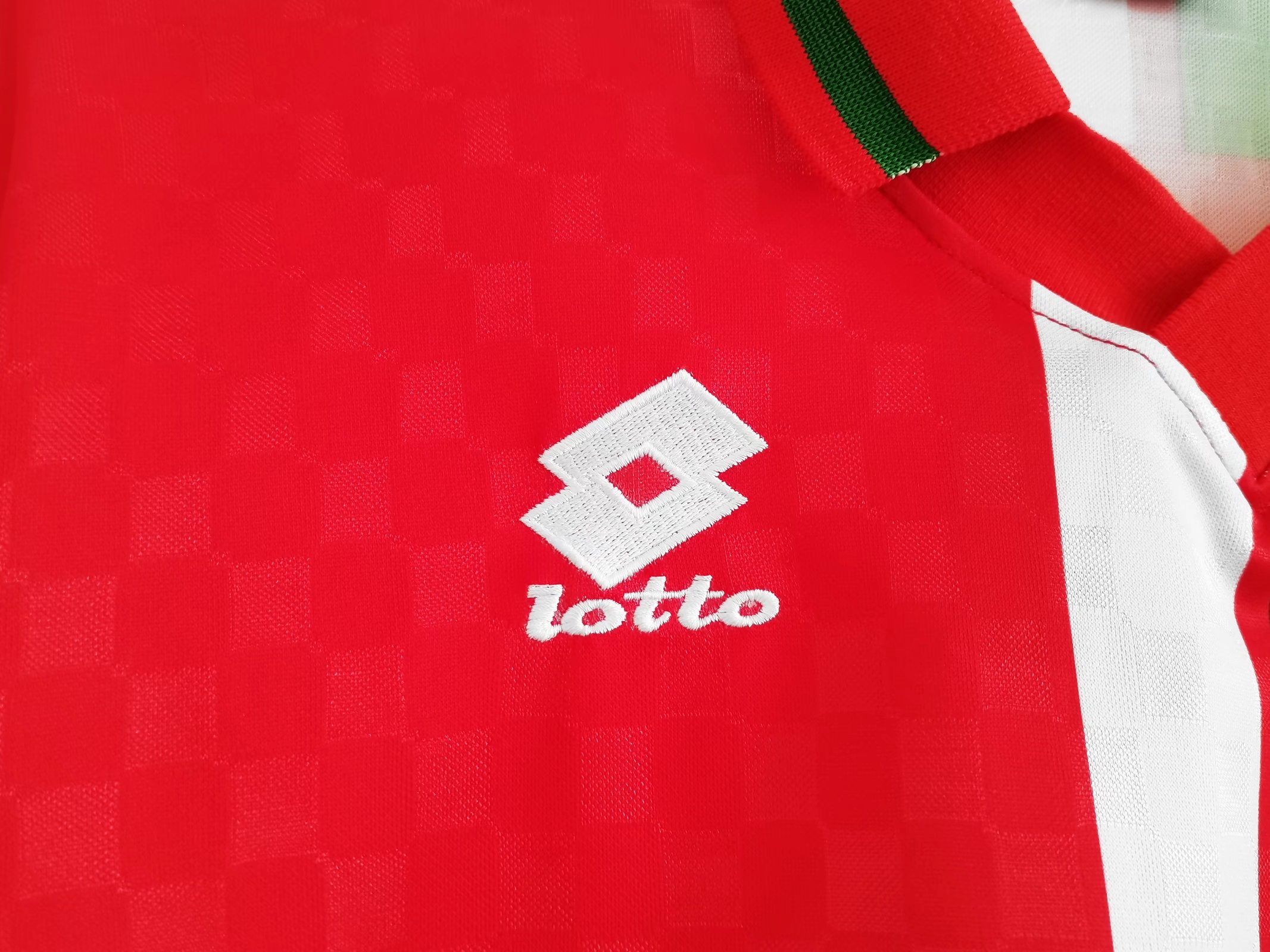 1996-98 Wales Home Retro Jersey/96-98 威尔士主场