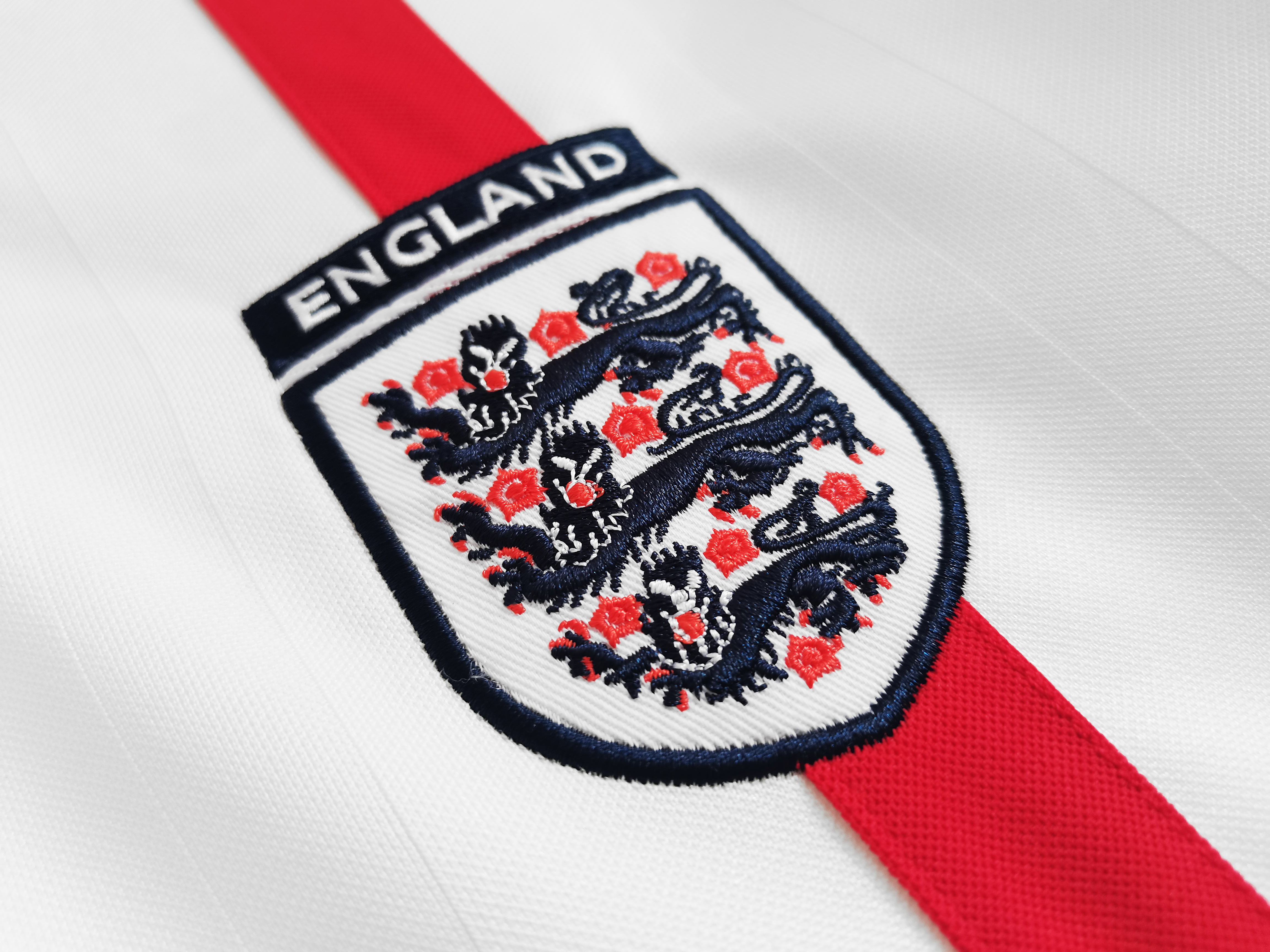2002 England Home Long Sleeve Retro Jersey/2002 英格兰主场长袖