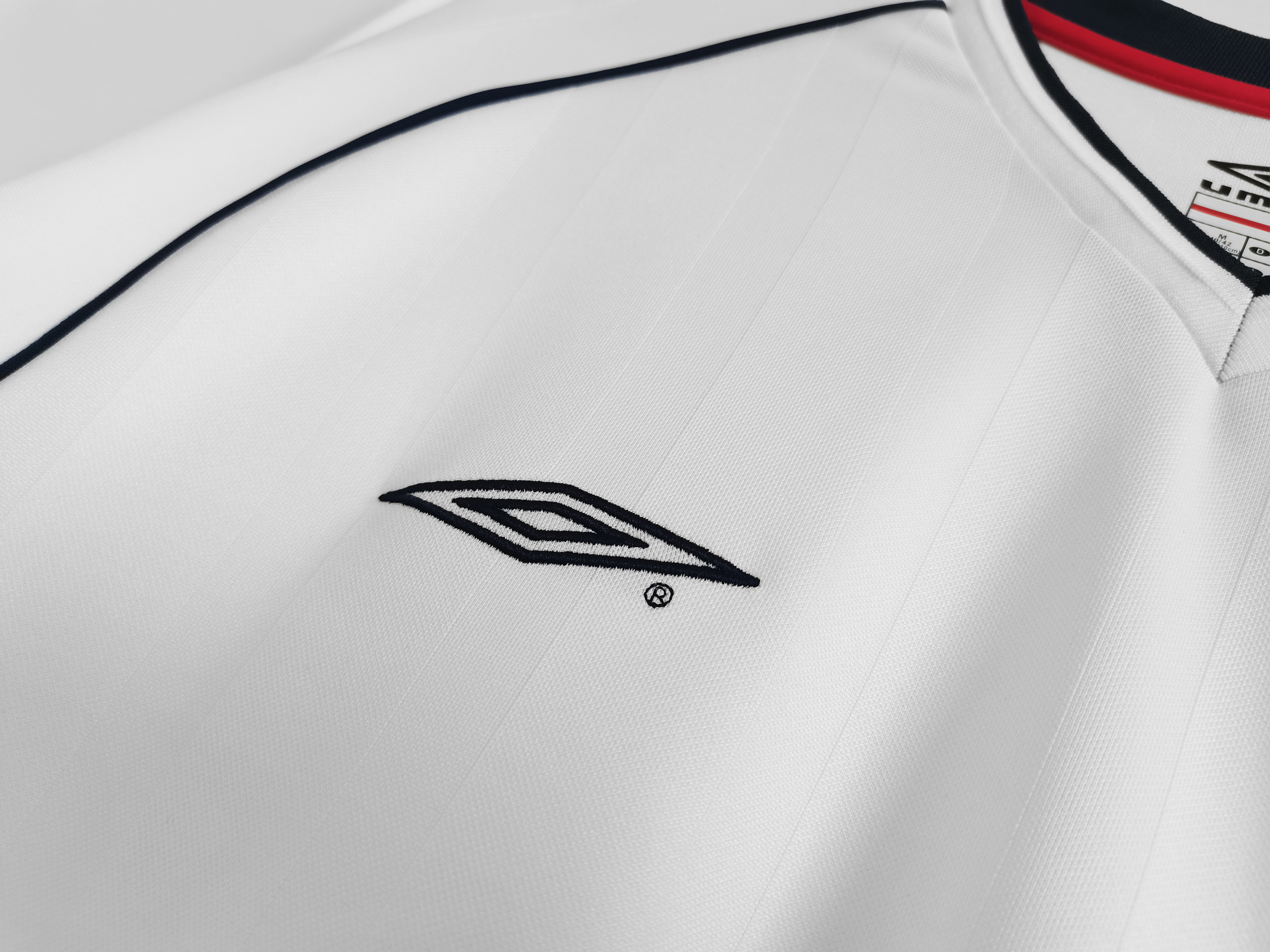 2002 England Home Long Sleeve Retro Jersey/2002 英格兰主场长袖