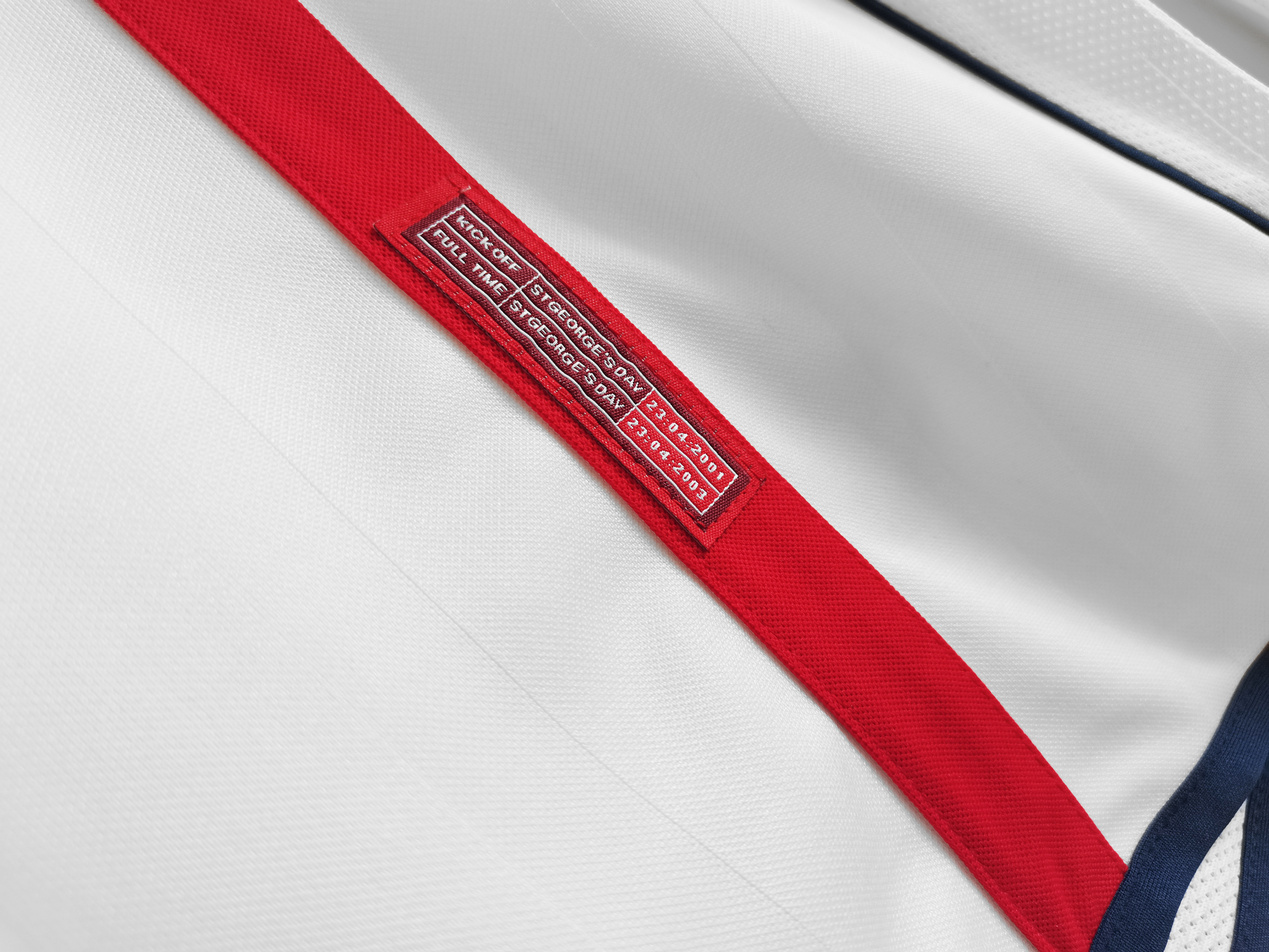 2002 England Home Long Sleeve Retro Jersey/2002 英格兰主场长袖