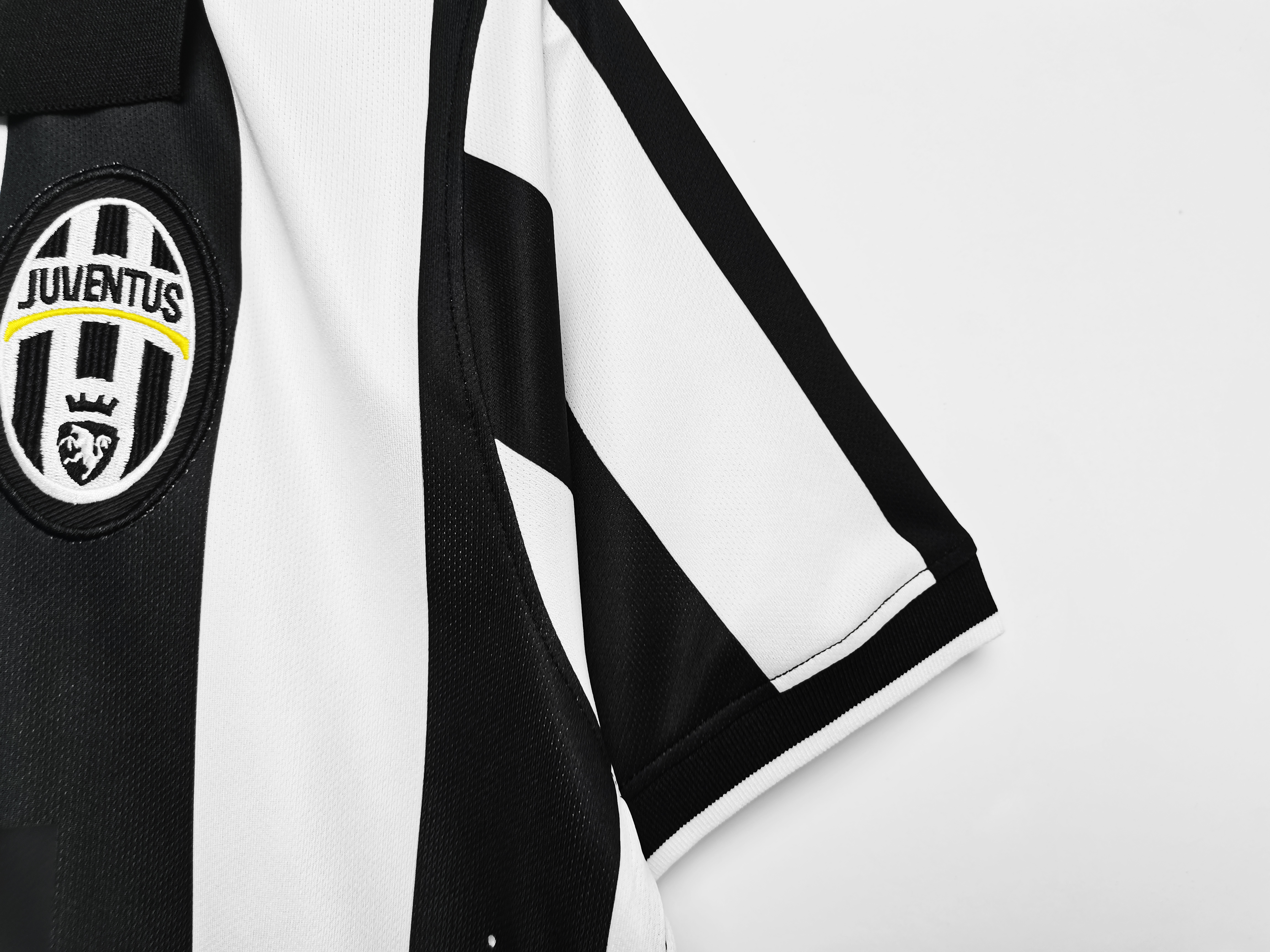 14-15 Juventus Home Retro Jersey/14-15 尤文主场