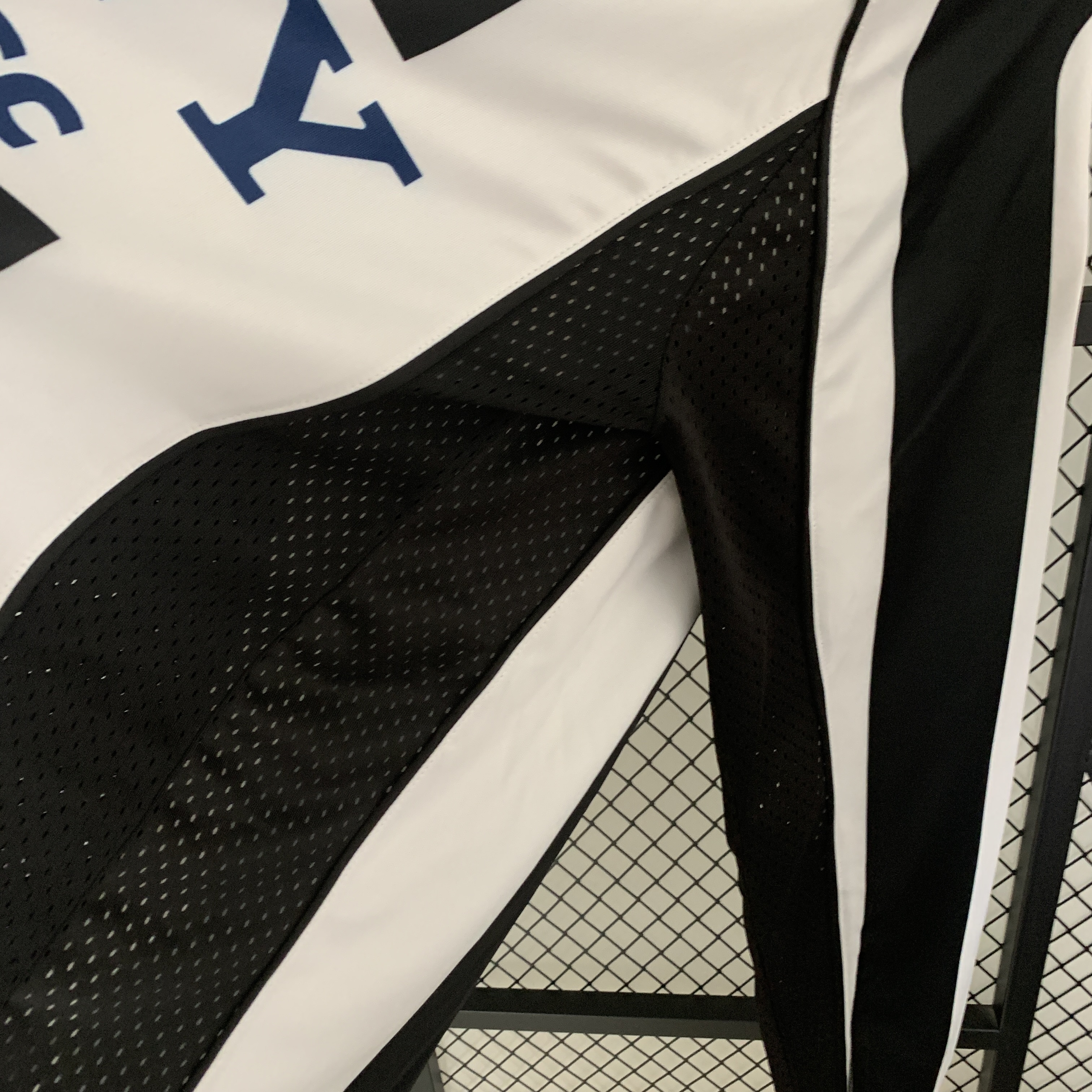 1997-98 Juventus Home Long Sleeve Retro Jersey/97-98尤文主场长袖