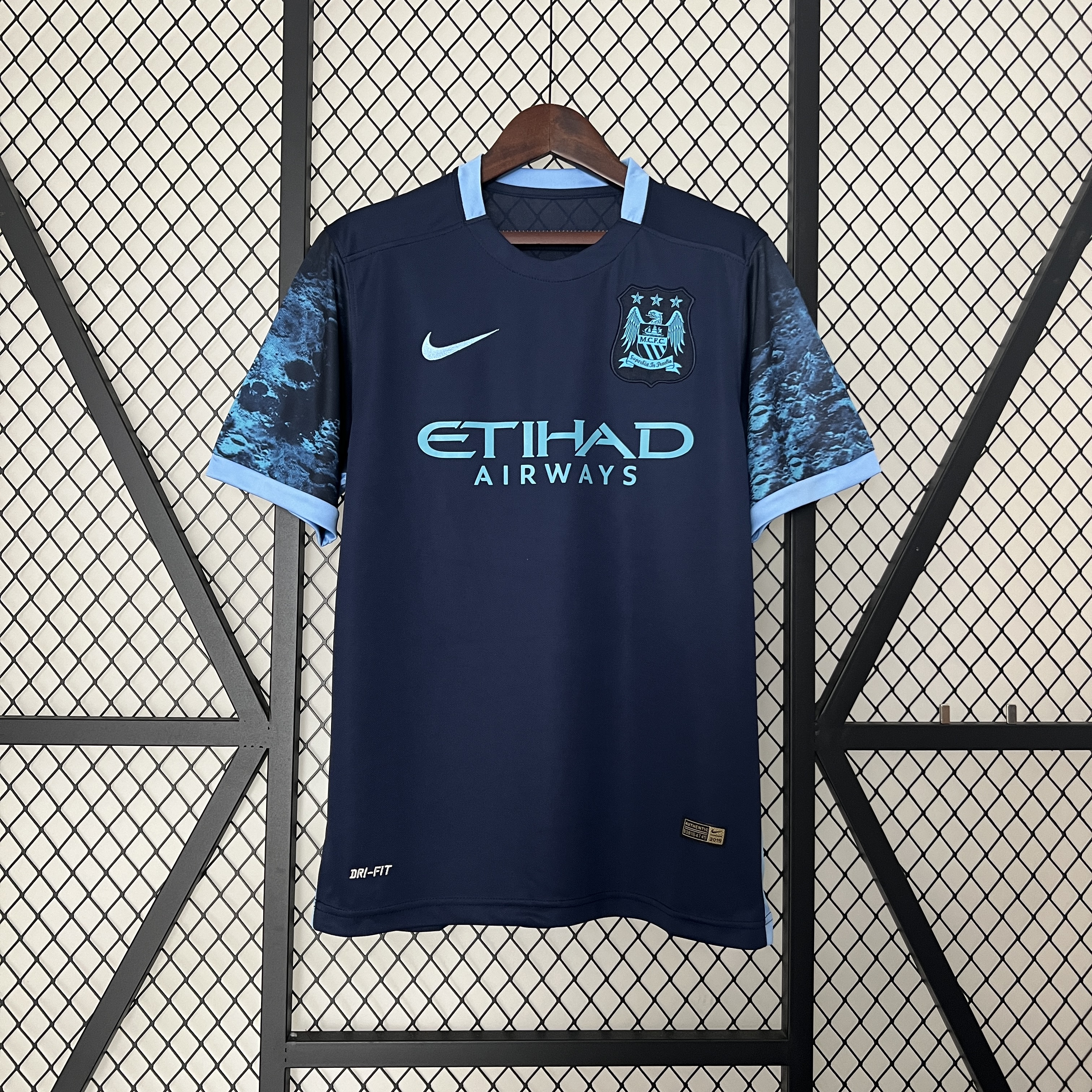 15-16 Manchester City Away Retro Jersey/ 15-16 曼城客场复古