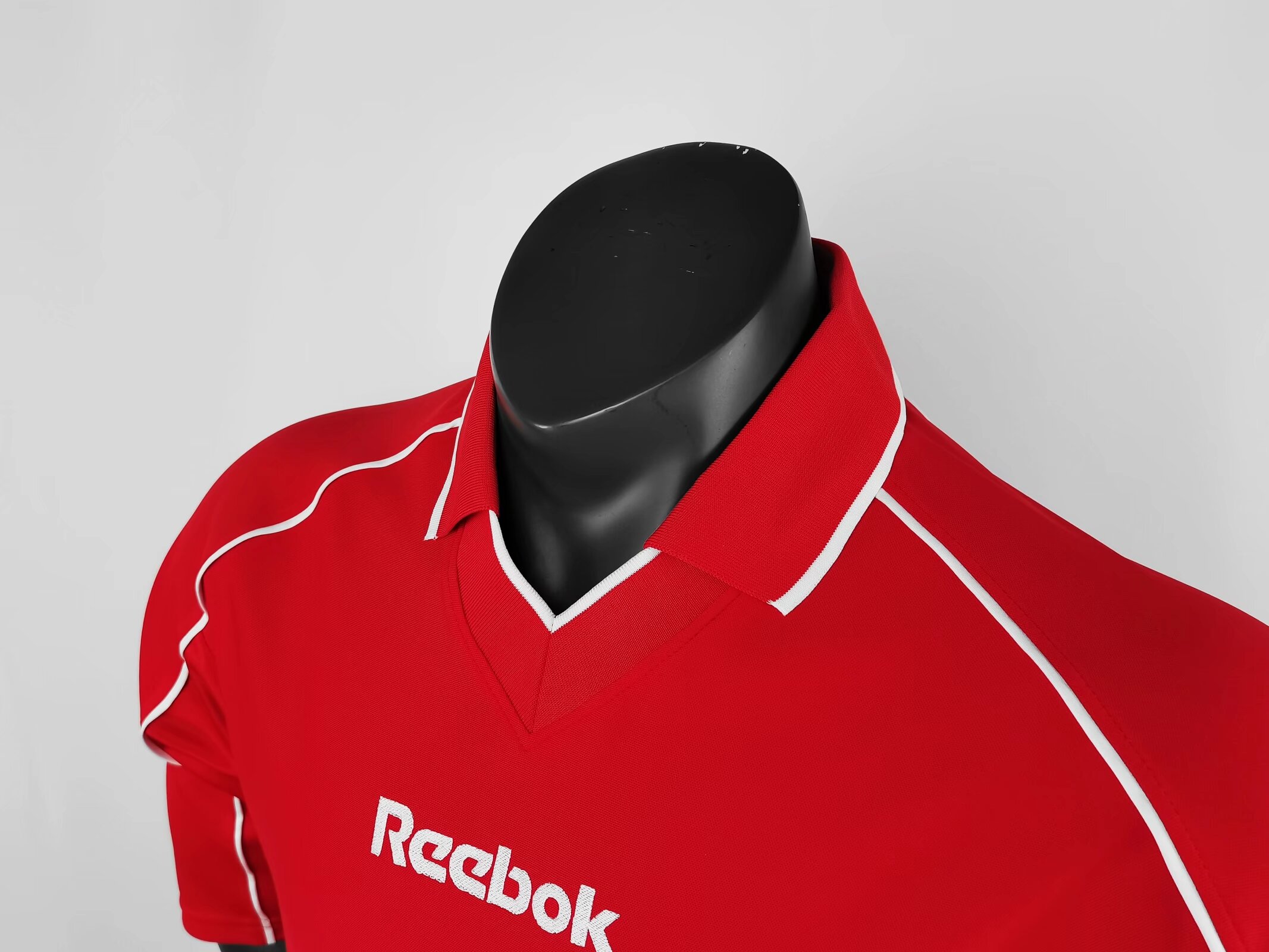 00-01 Liverpool Home Retro Jersey/ 00-01 利物浦主场