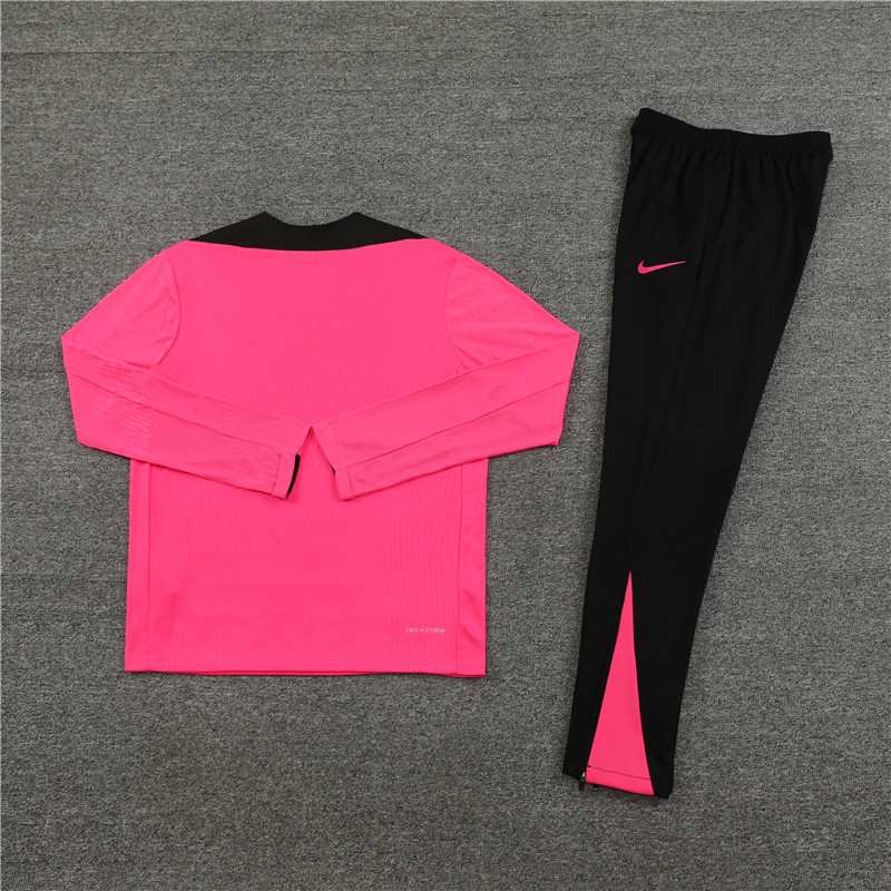 24-25 Chelsea Pink Player Training Suit/24-25切尔西半拉训练服,球员版