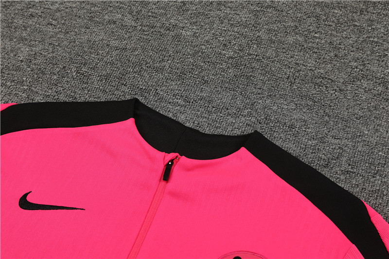 24-25 Chelsea Pink Player Training Suit/24-25切尔西半拉训练服,球员版