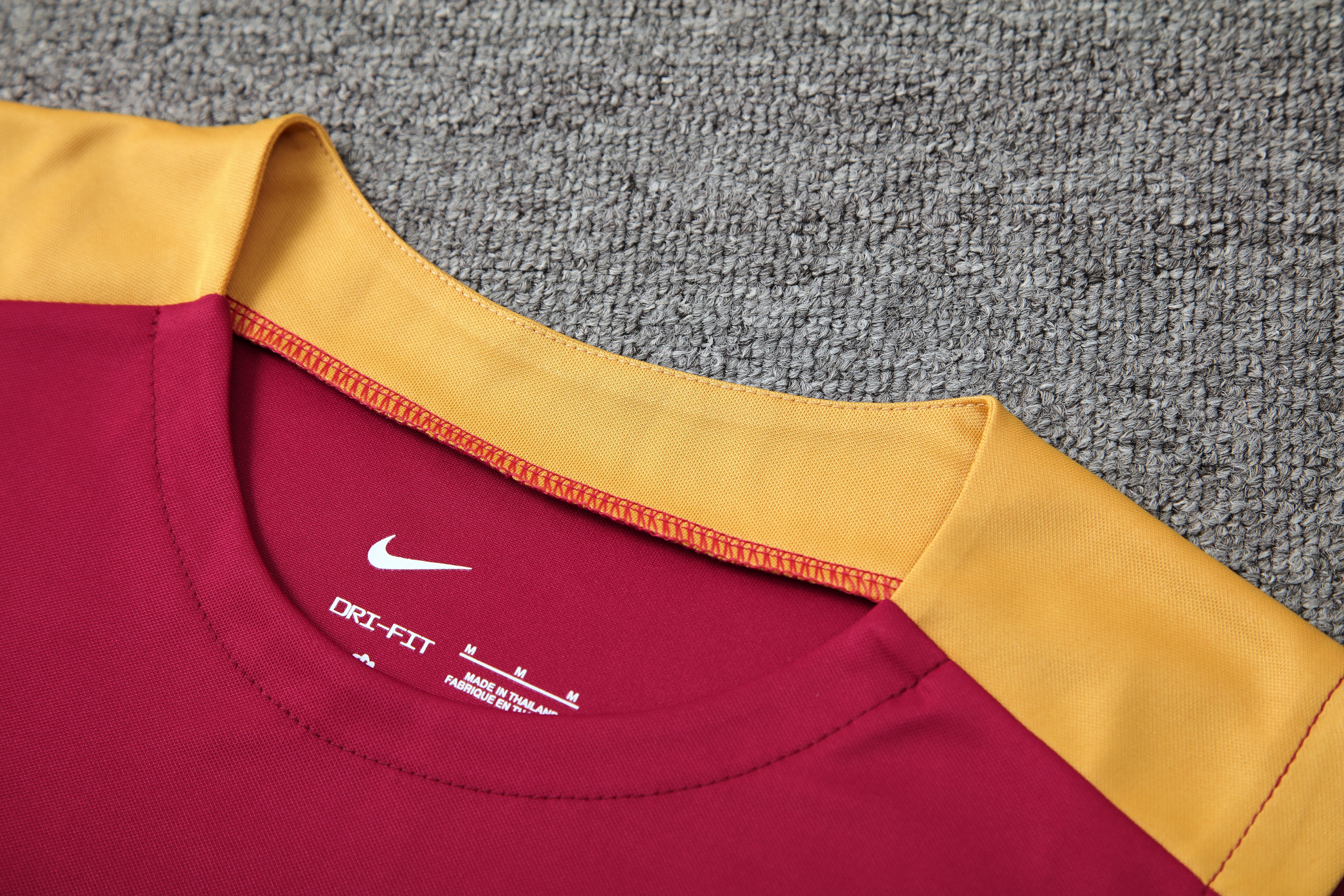 24-25 Barcelona Vest Training  Suit/24-25巴萨背心训练服