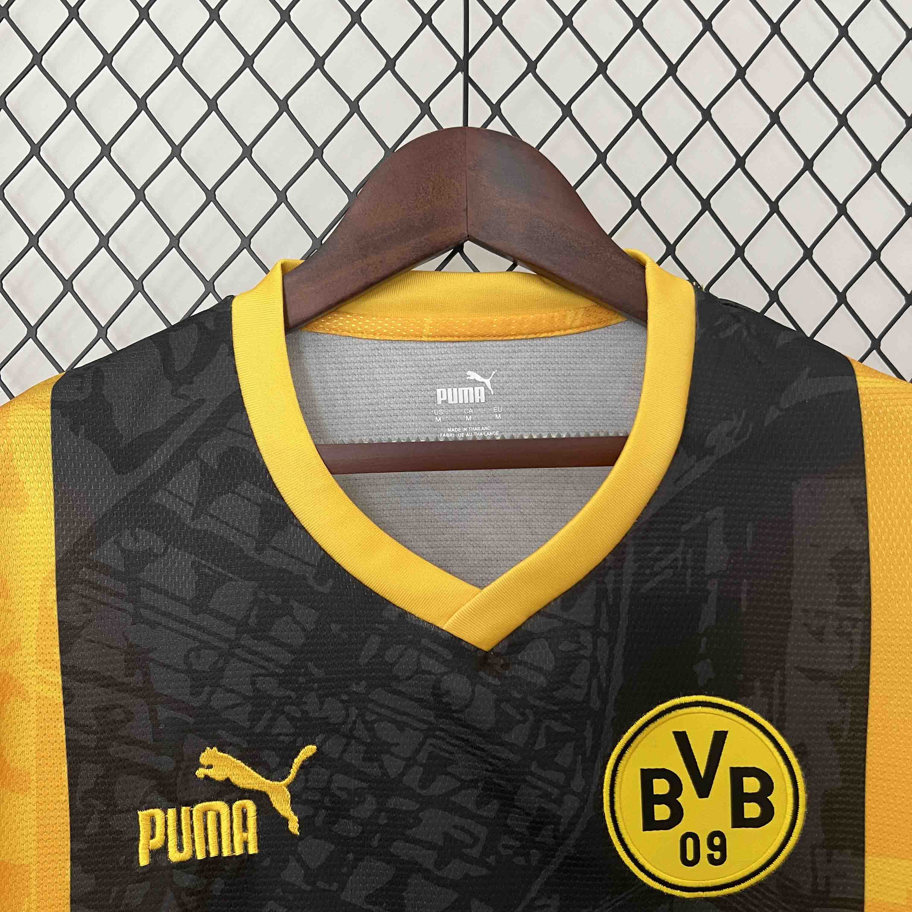24-25 Borussia Dortmund Speical Fans Jersey/  24-25 多特蒙德黑色特别版球迷