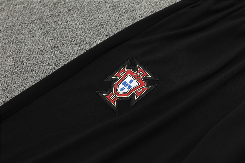 2024 Portugal Black Player Version Training Suit/2024葡萄牙半拉训练服，球员版