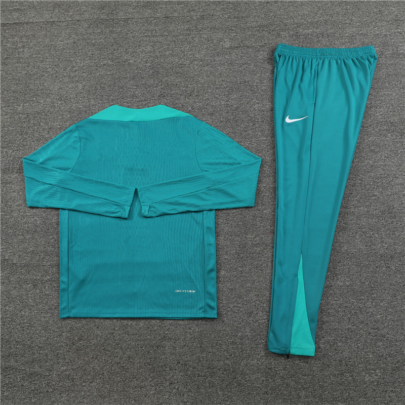 2024 Portugal Green Player Version Training Suit/2024葡萄牙半拉训练服,球员版