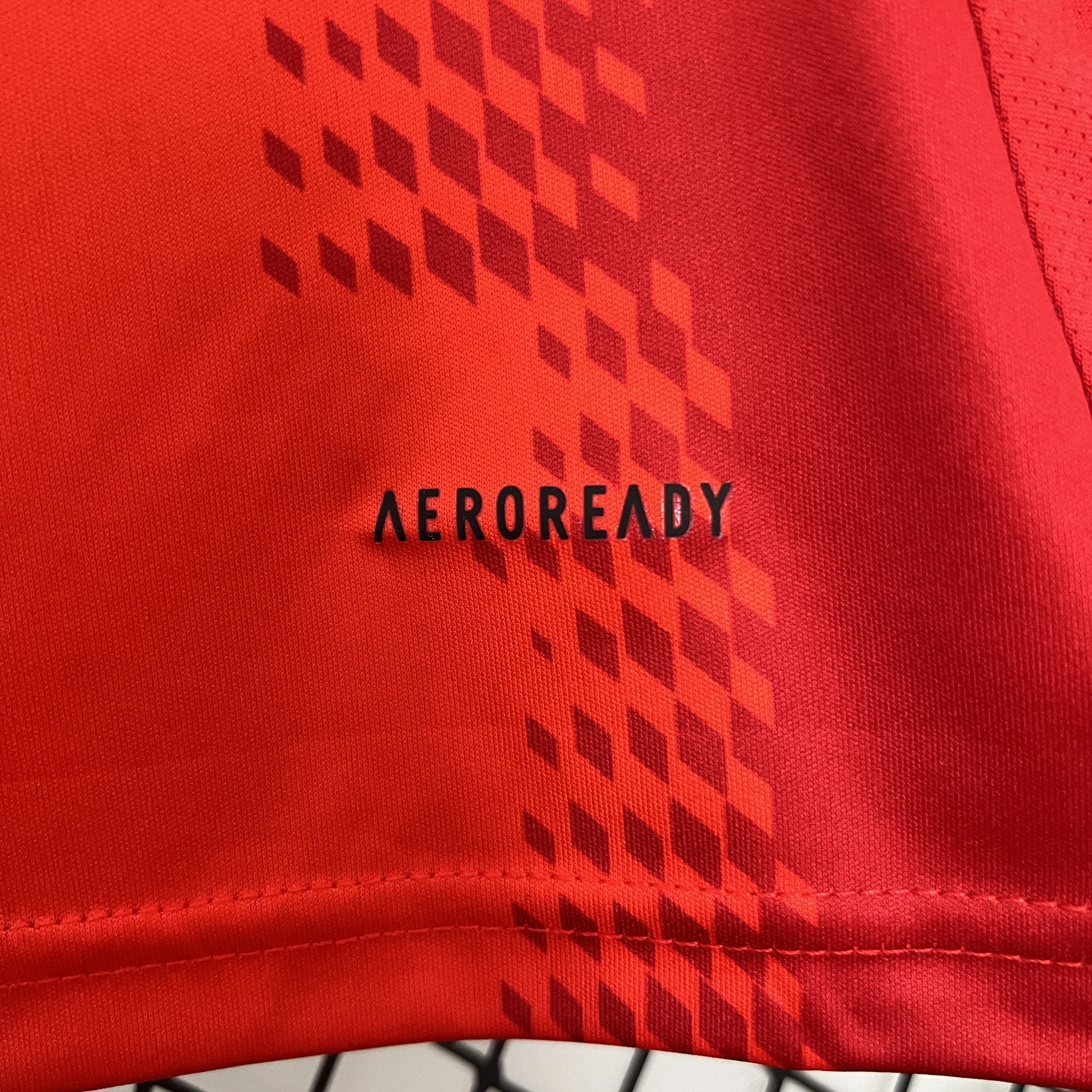 24-25  Bayern Munich Home Fans Jersey/ 24-25 拜仁主场球迷版