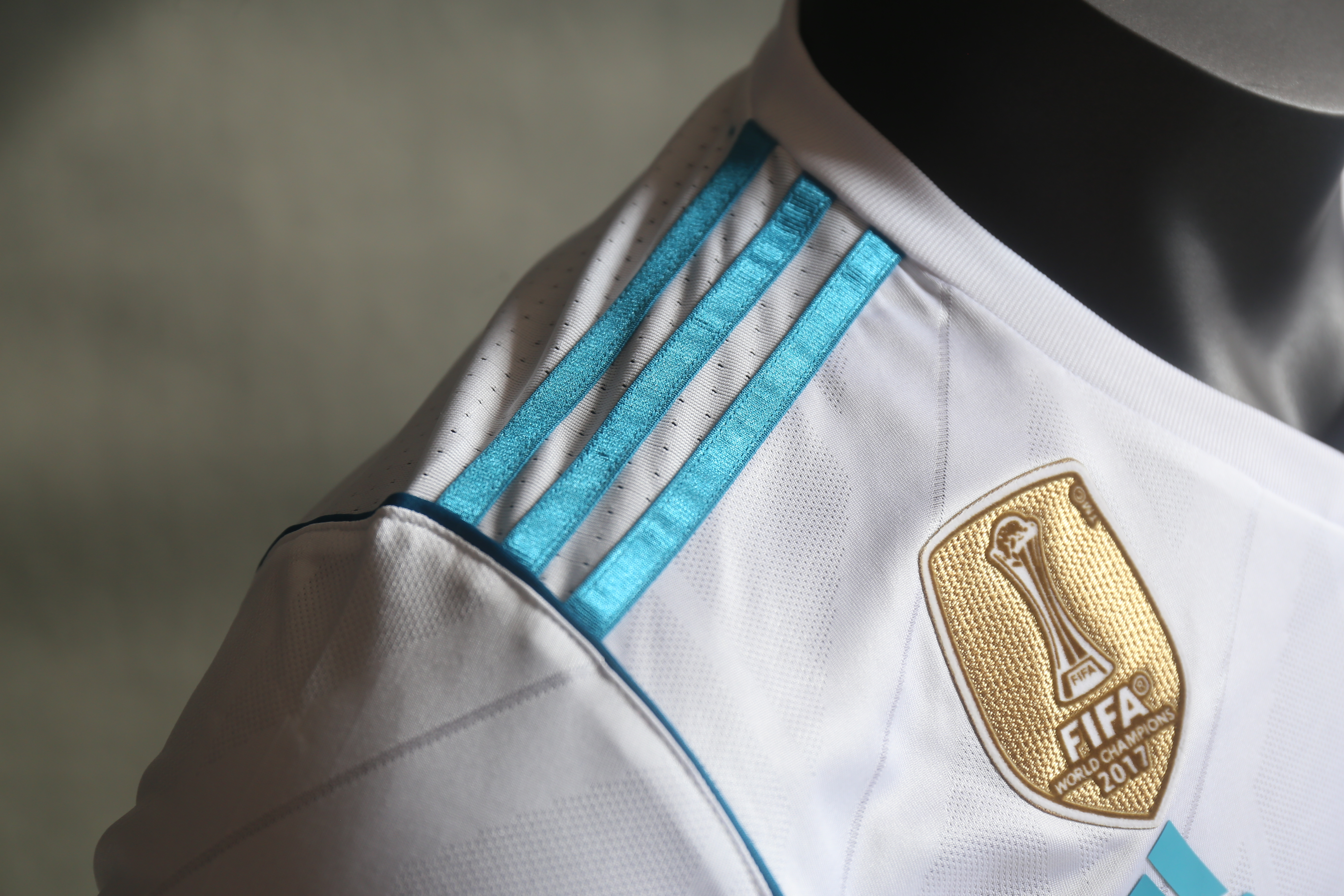 17-18  Real Madrid  Home Player  Retro Jersey/ 17-18 皇马主场复古球员