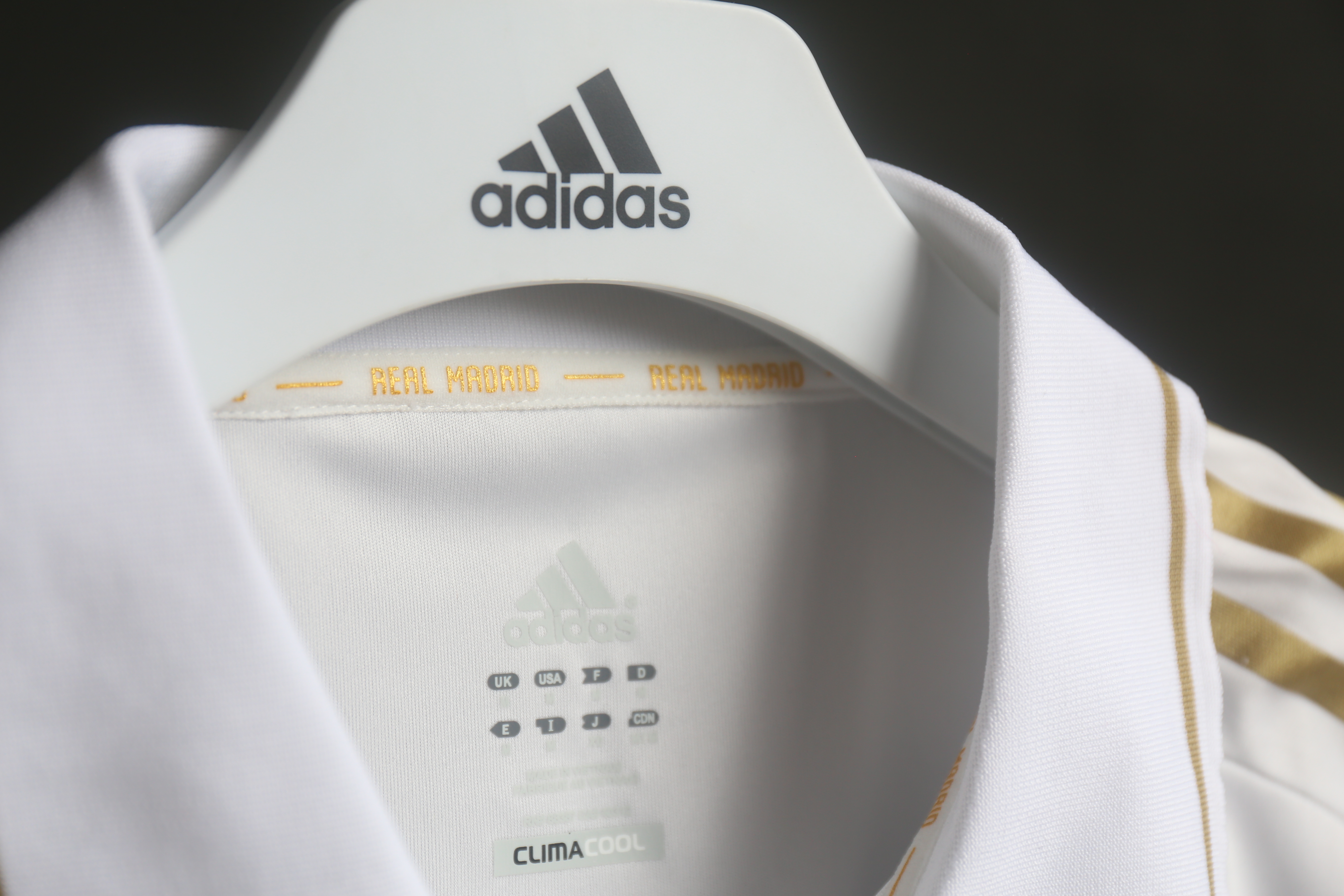 11-12 Real Madrid Home Long Sleeve Player Retro Jersey/11-12 皇马主场球员长袖