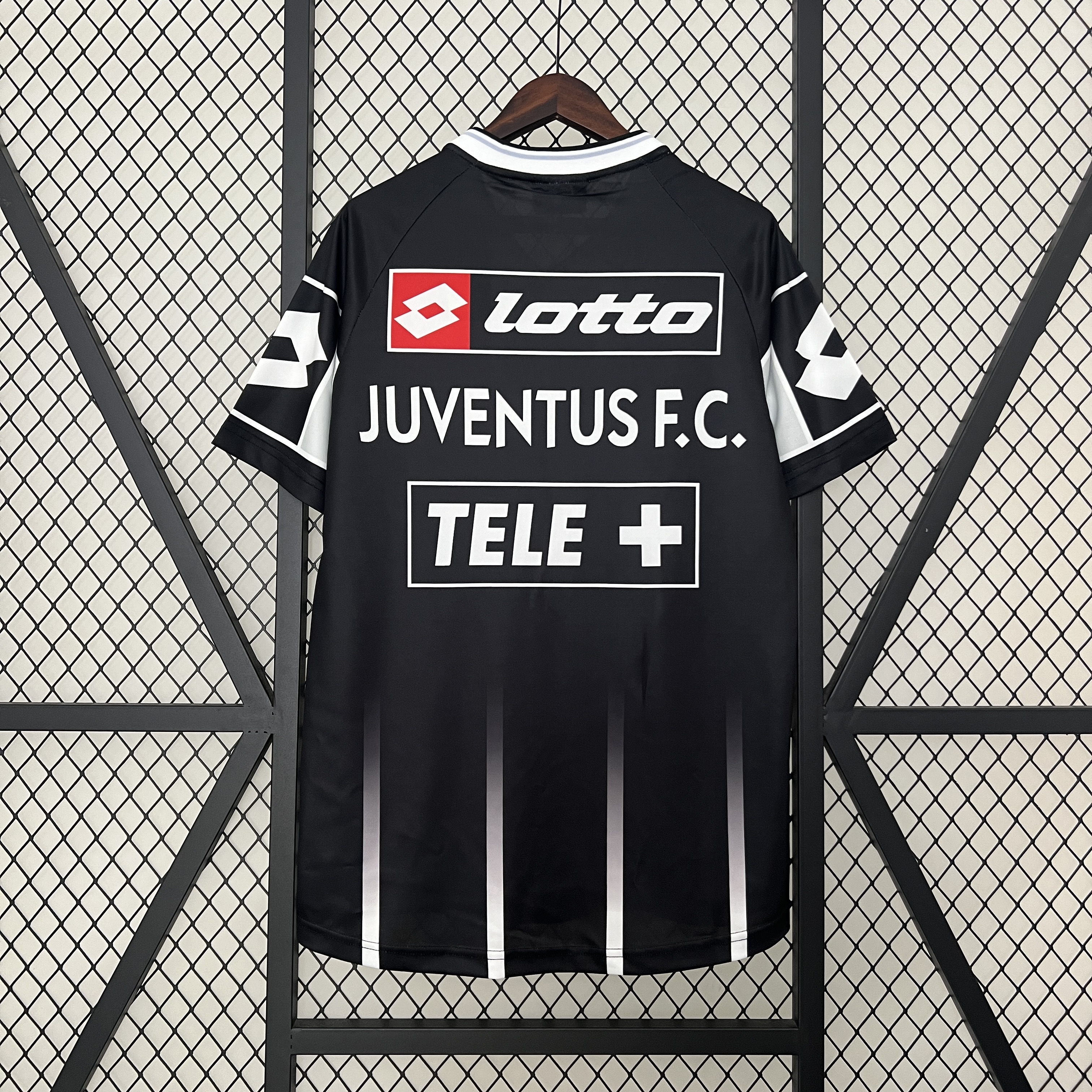 00-01 Juventus Training Retro Jersey/ 00-01 尤文训练服复古