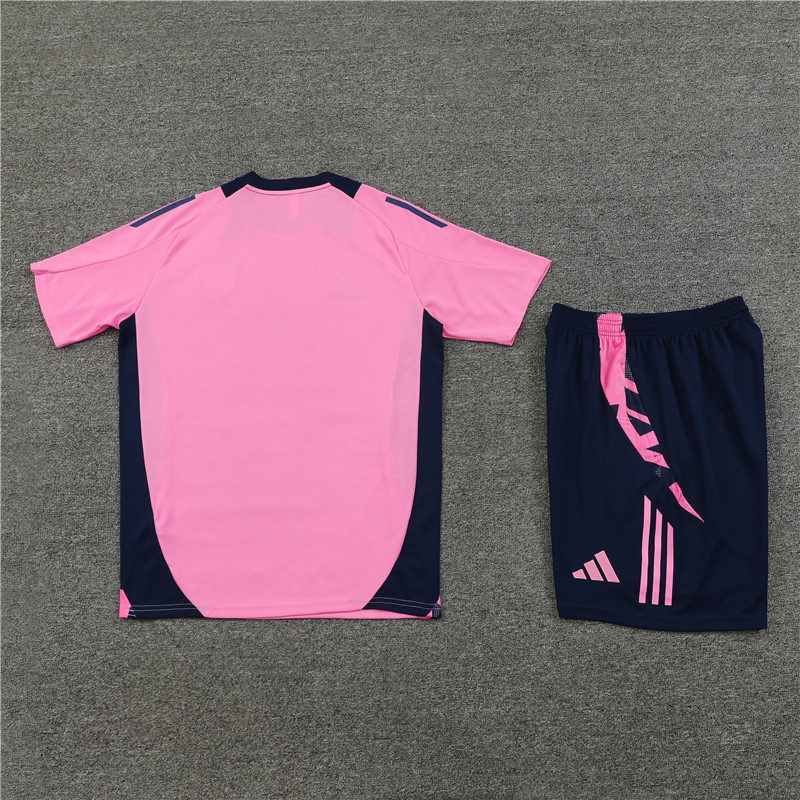 24-25 Arsenal Pink Short Sleeve Training Suit/ 24-25 阿森纳粉色短袖训练服