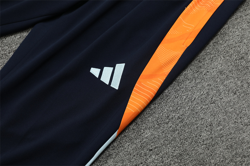 24-25 Real Madrid Light Blue and Orange Training Suit/ 24-25 皇马湖蓝橙色半拉训练服