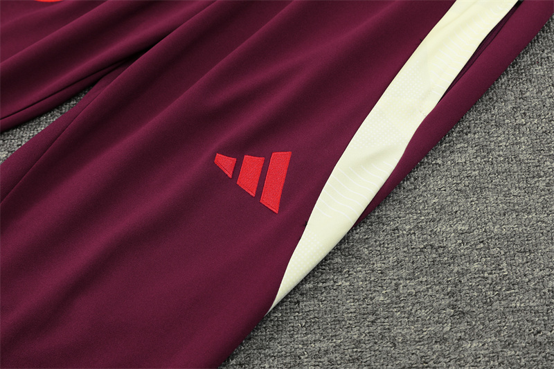 24-25 Bayern Munich White Training Suit/24-25拜仁半拉训练服