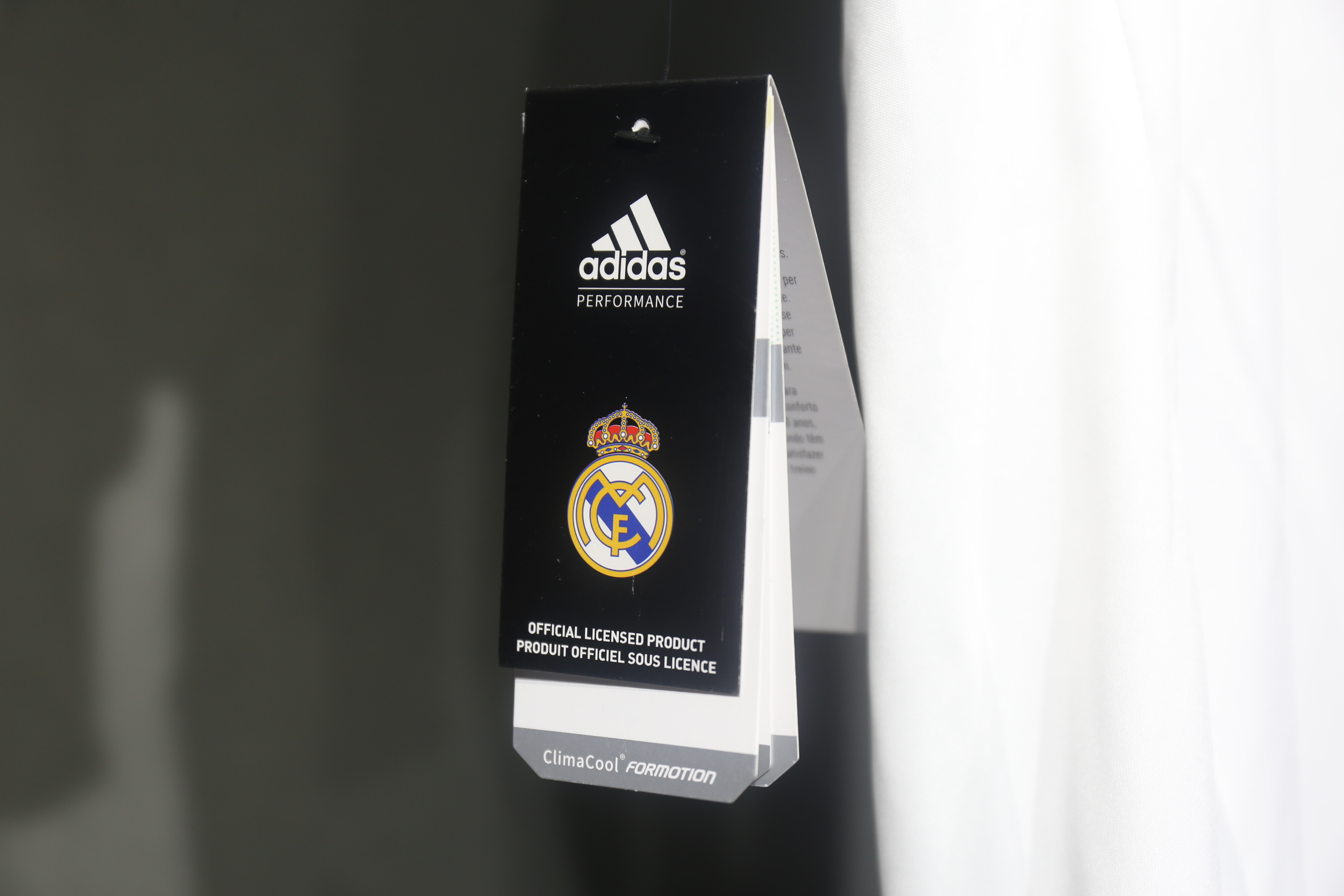 11-12 Real Madrid Home  Player Retro Jersey/11-12 皇马主场球员