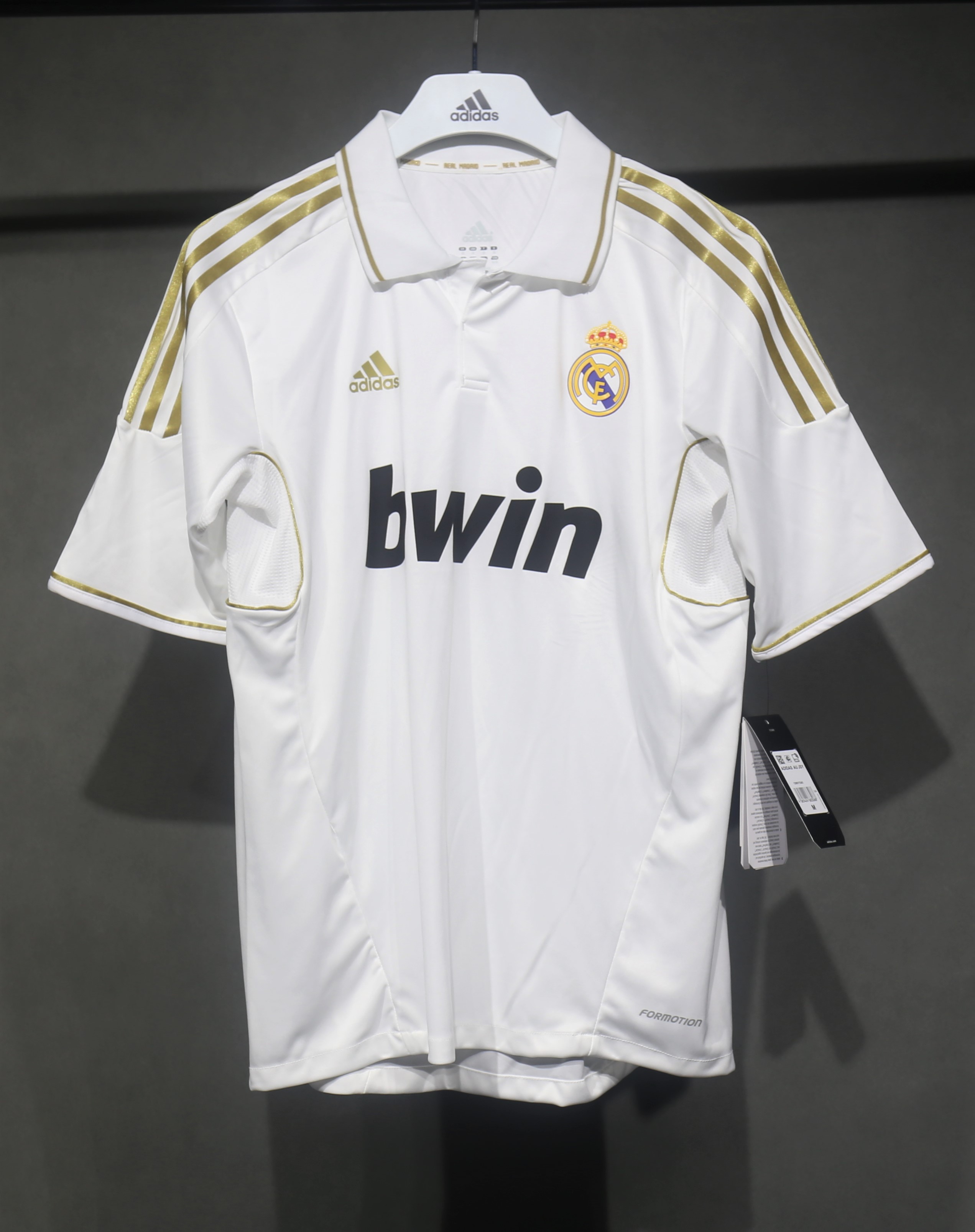 11-12 Real Madrid Home  Player Retro Jersey/11-12 皇马主场球员