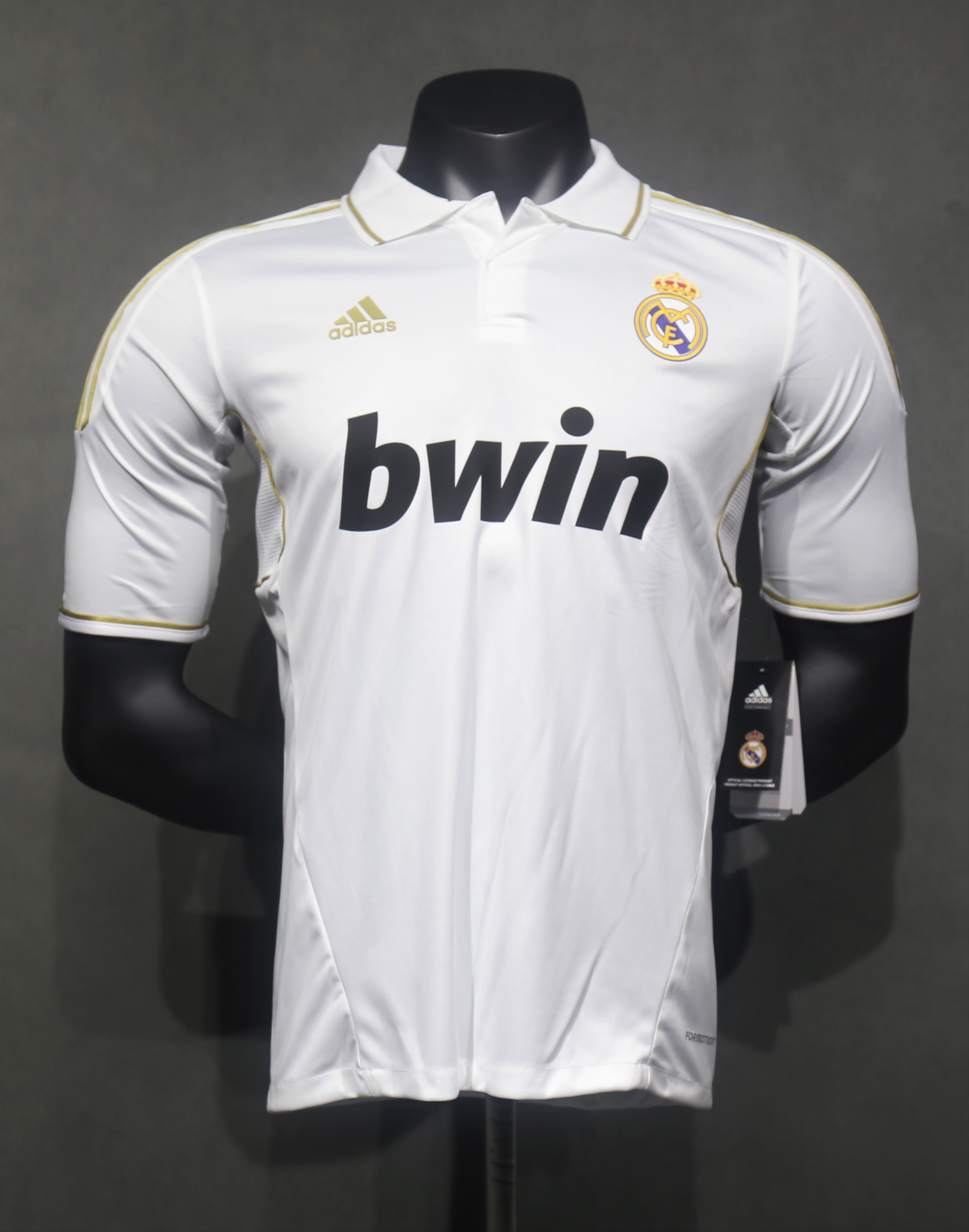 11-12 Real Madrid Home  Player Retro Jersey/11-12 皇马主场球员